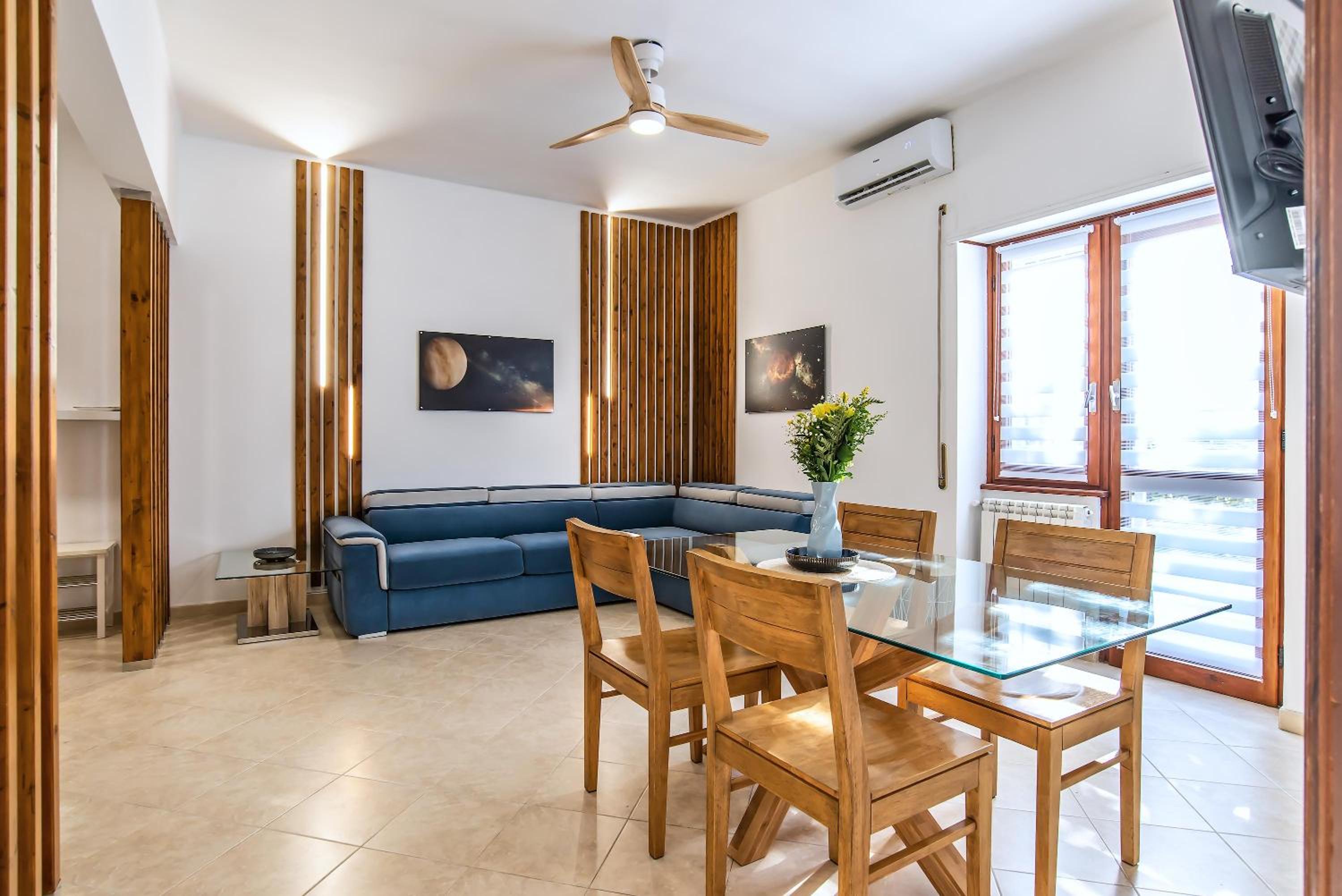 One-Bedroom Apartment