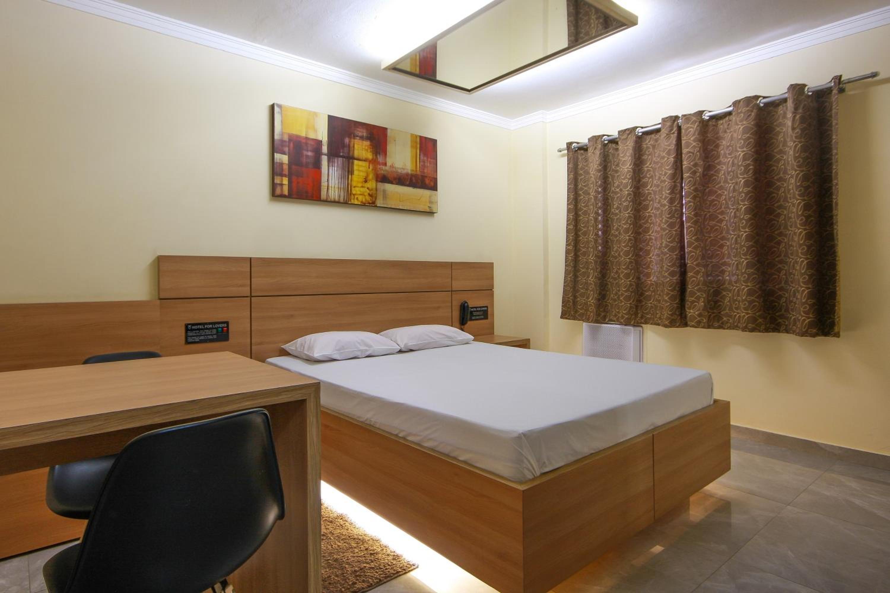 Queen Suite