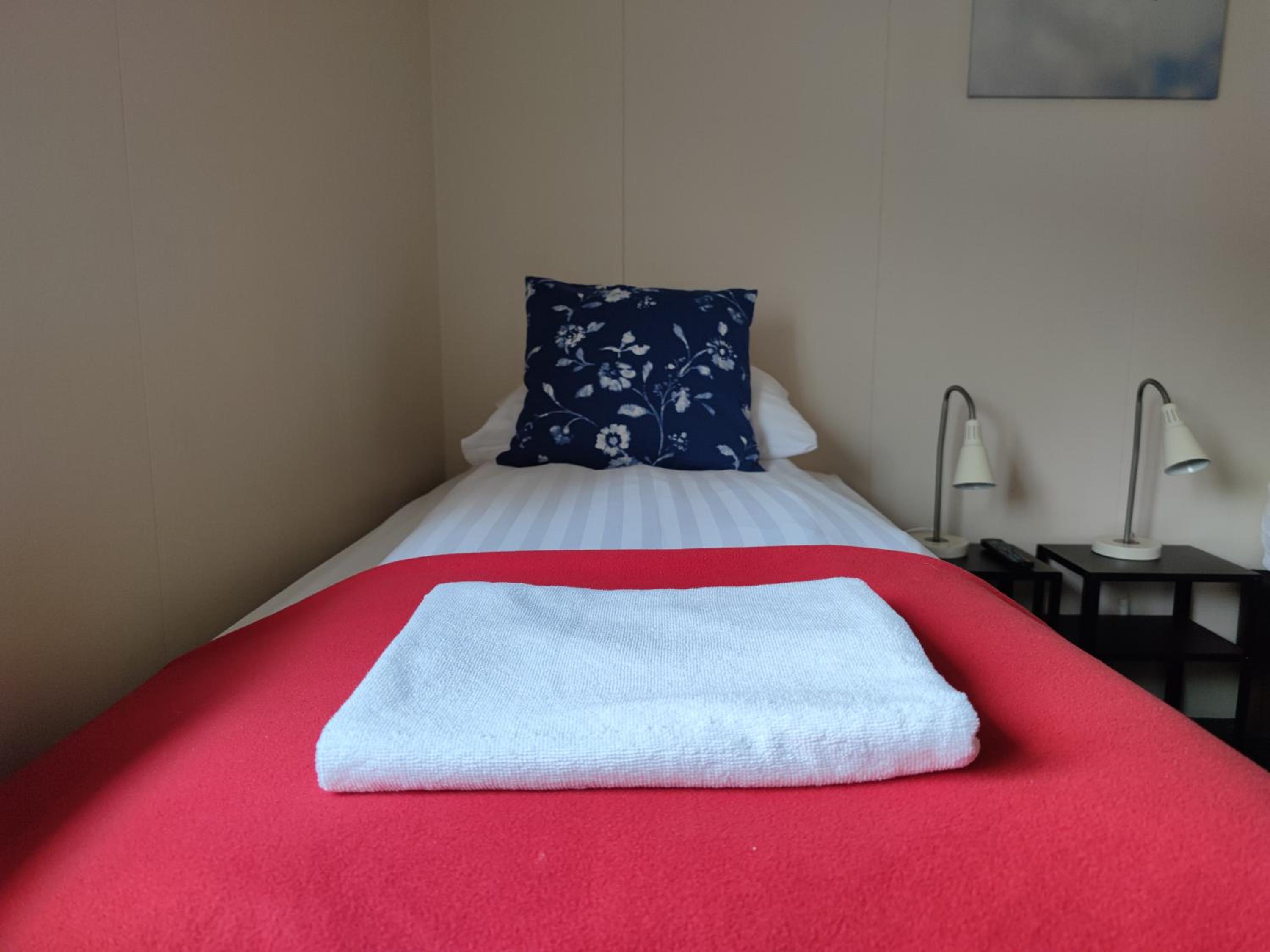 Single Room with Shared Bathroom photo 1
