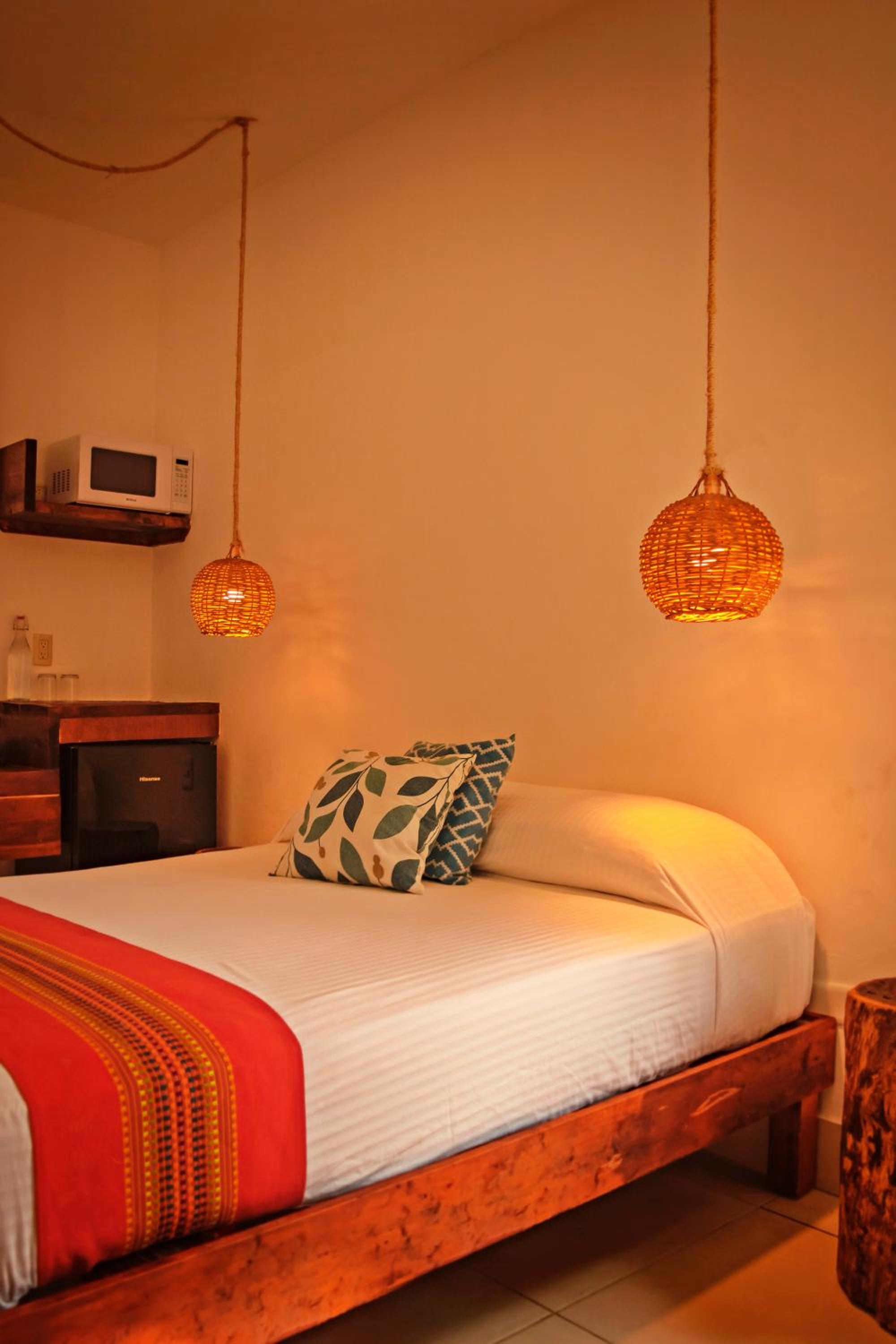 Small Double Room - Photo 5