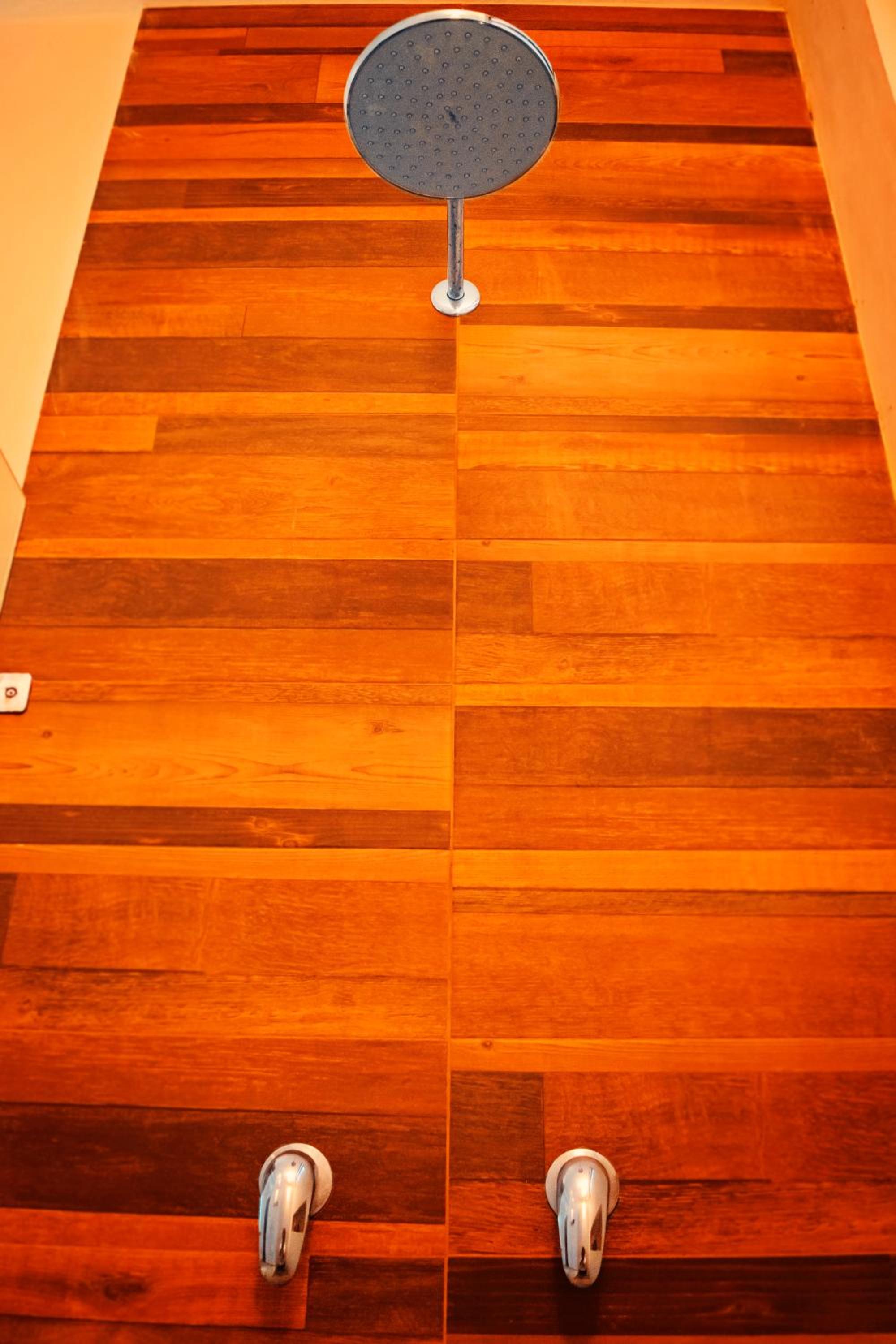 Deluxe Room - Photo 6
