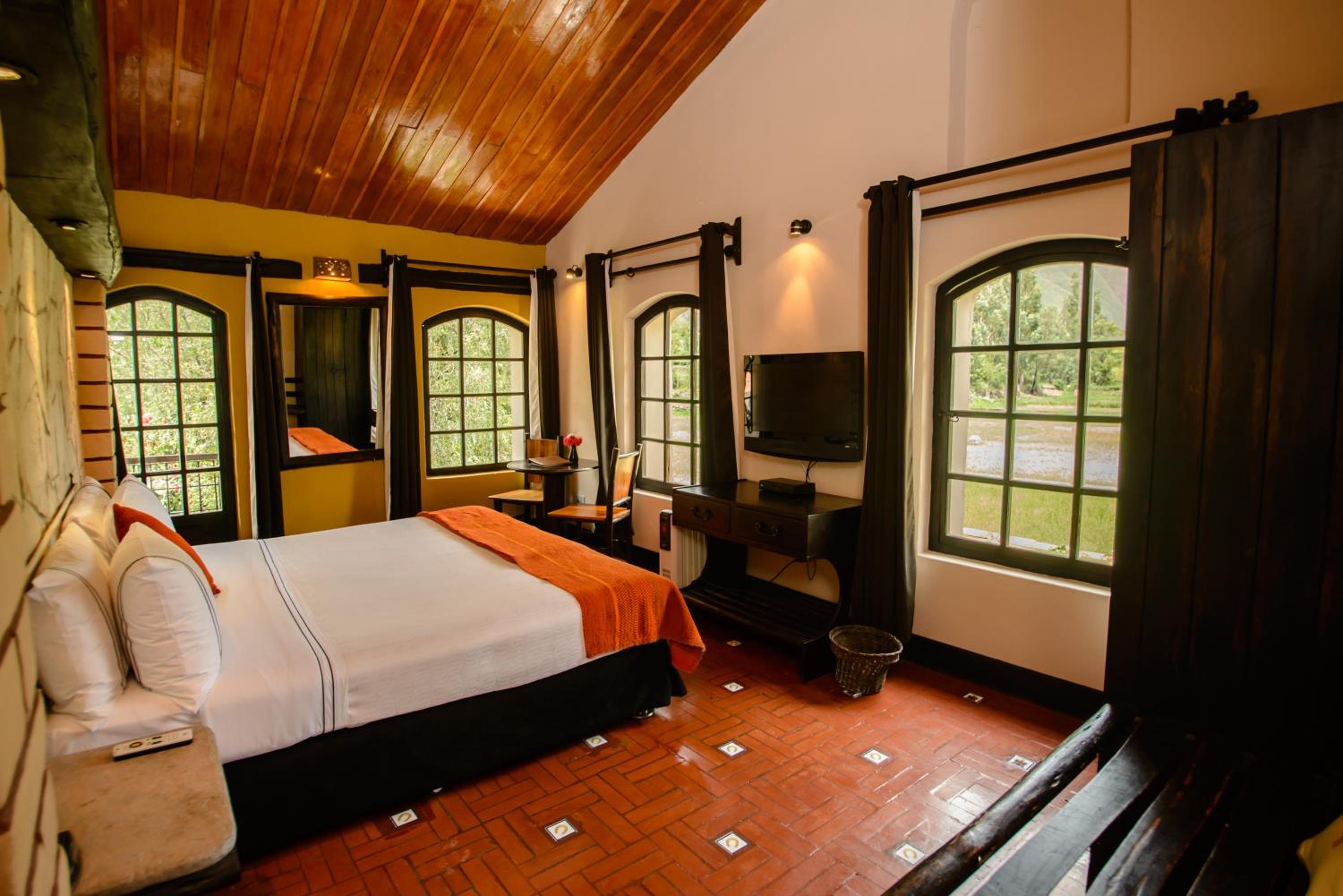 Standard Double Room - Photo 4