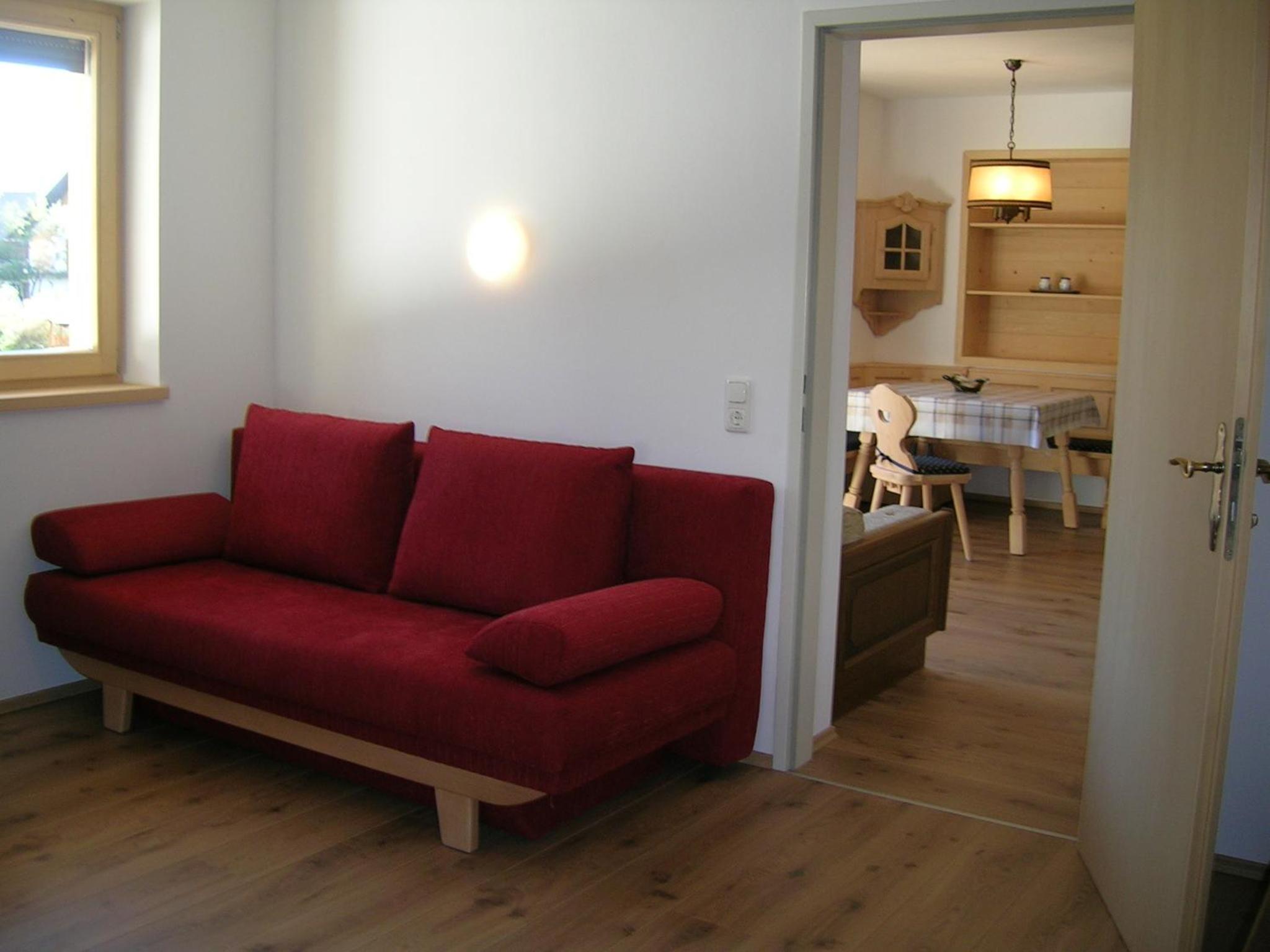 One-Bedroom Apartment with Balcony Top A photo 2