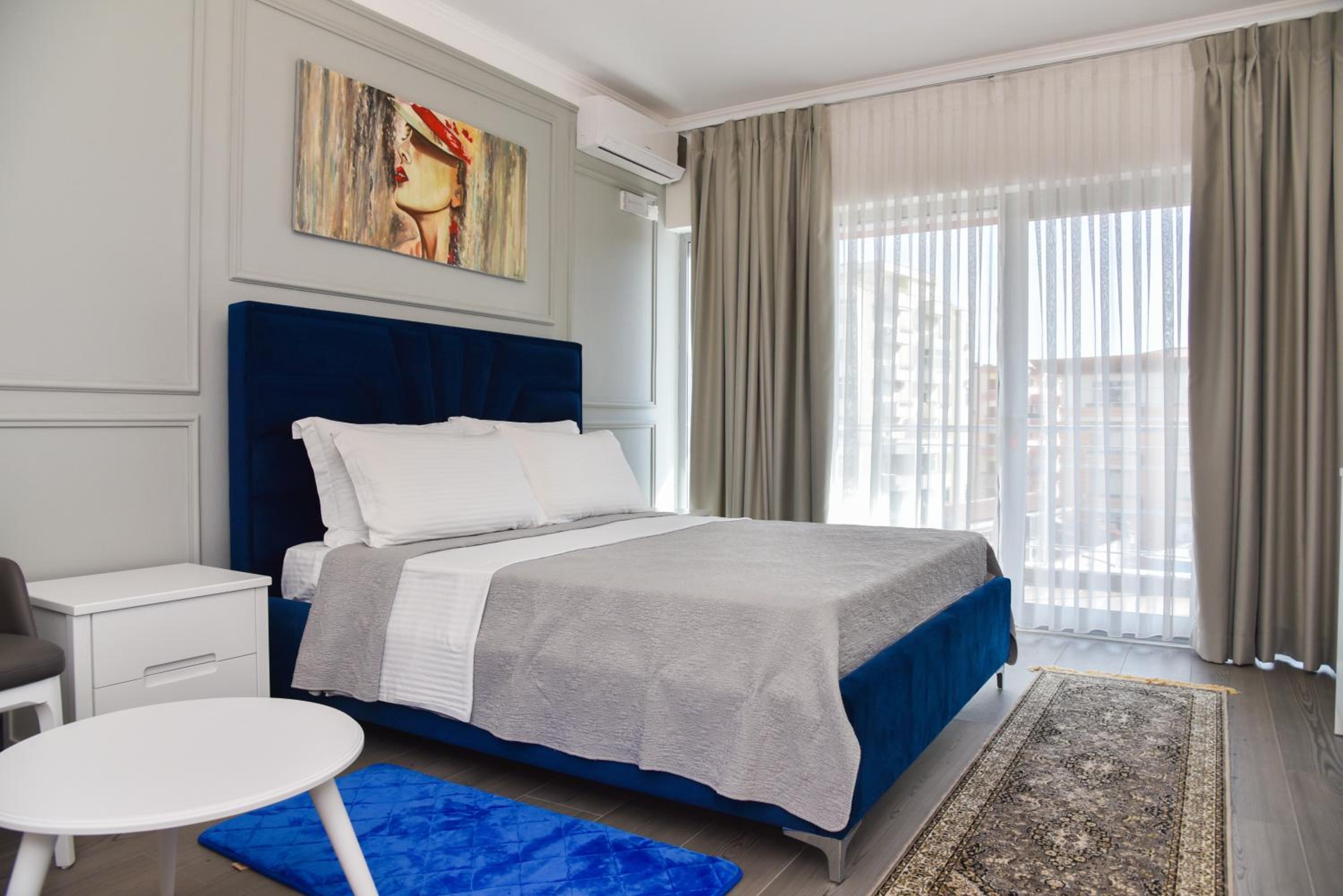 Junior Suite with Balcony