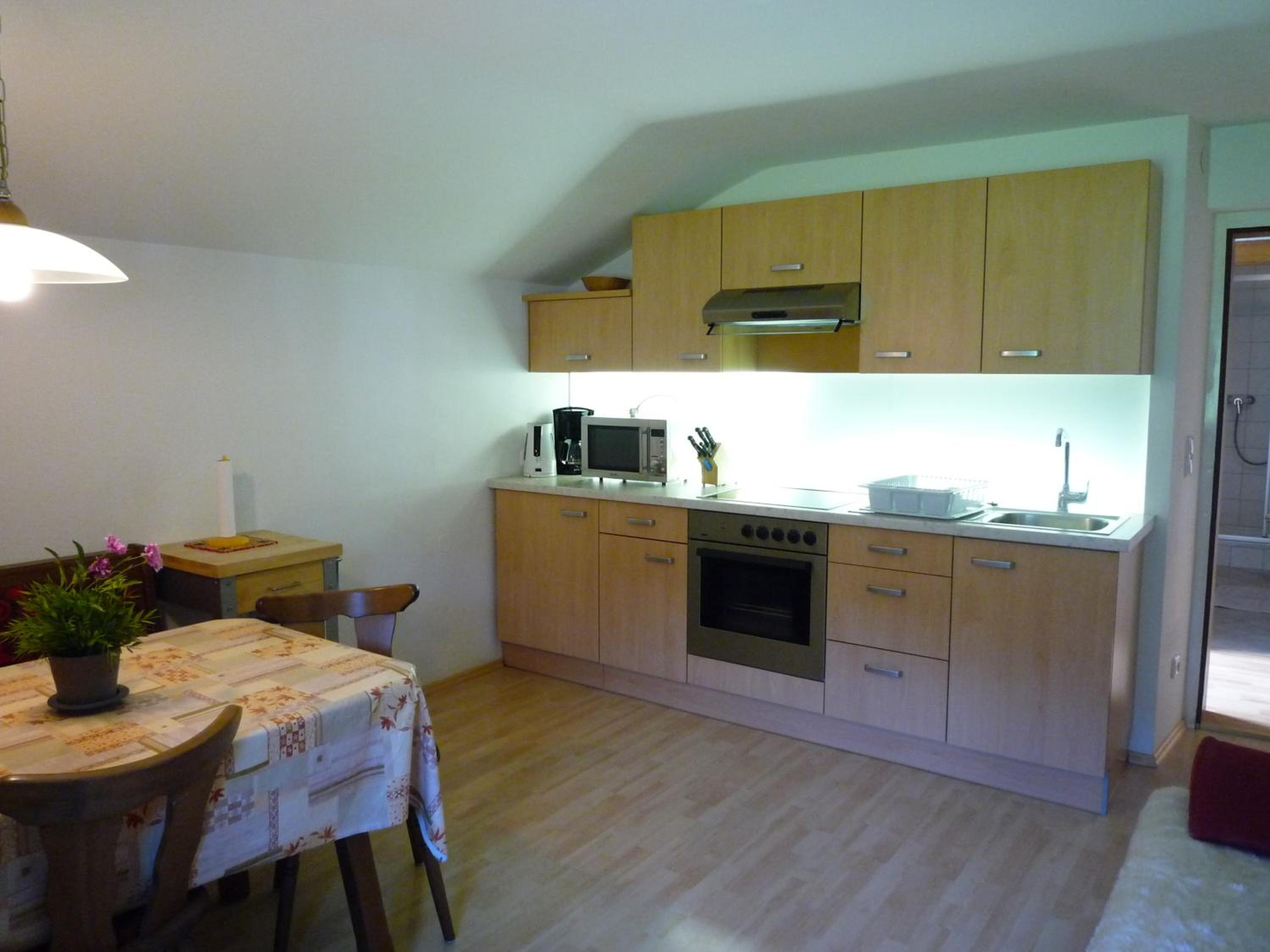 One-Bedroom Apartment Top 4 photo 3