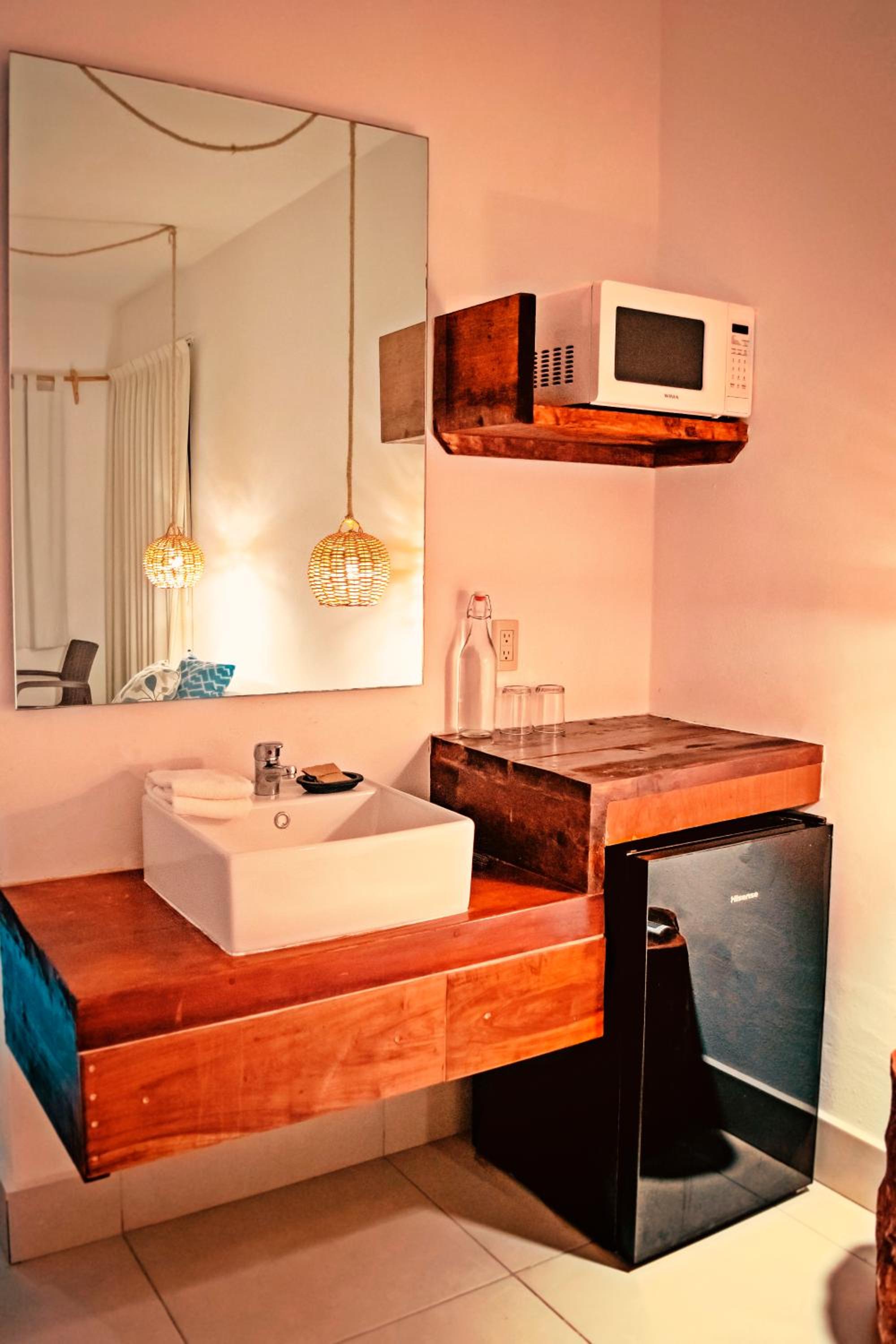 Small Double Room - Photo 4
