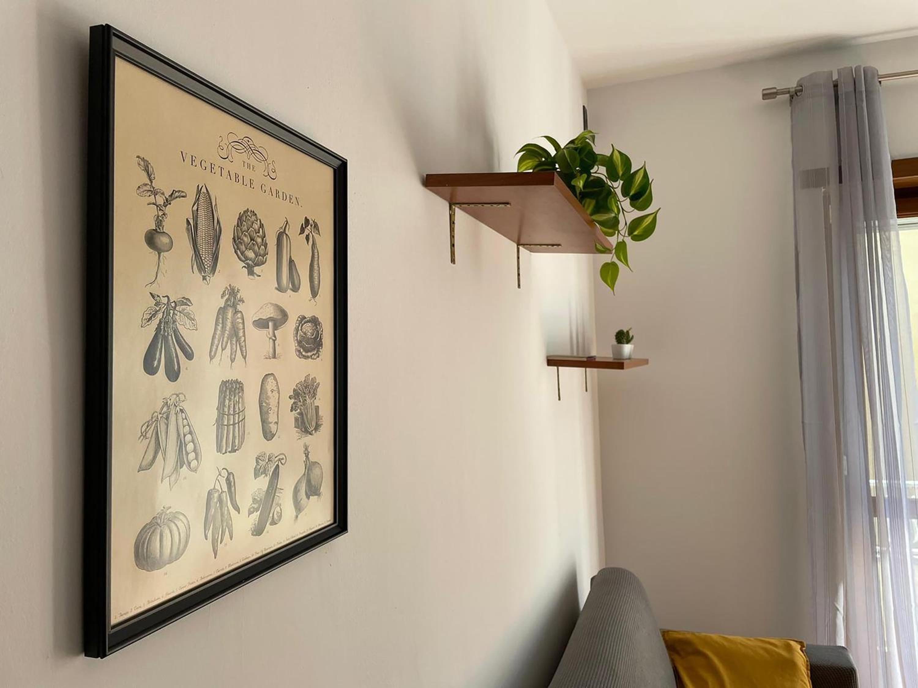 Two-Bedroom Apartment - Photo 11