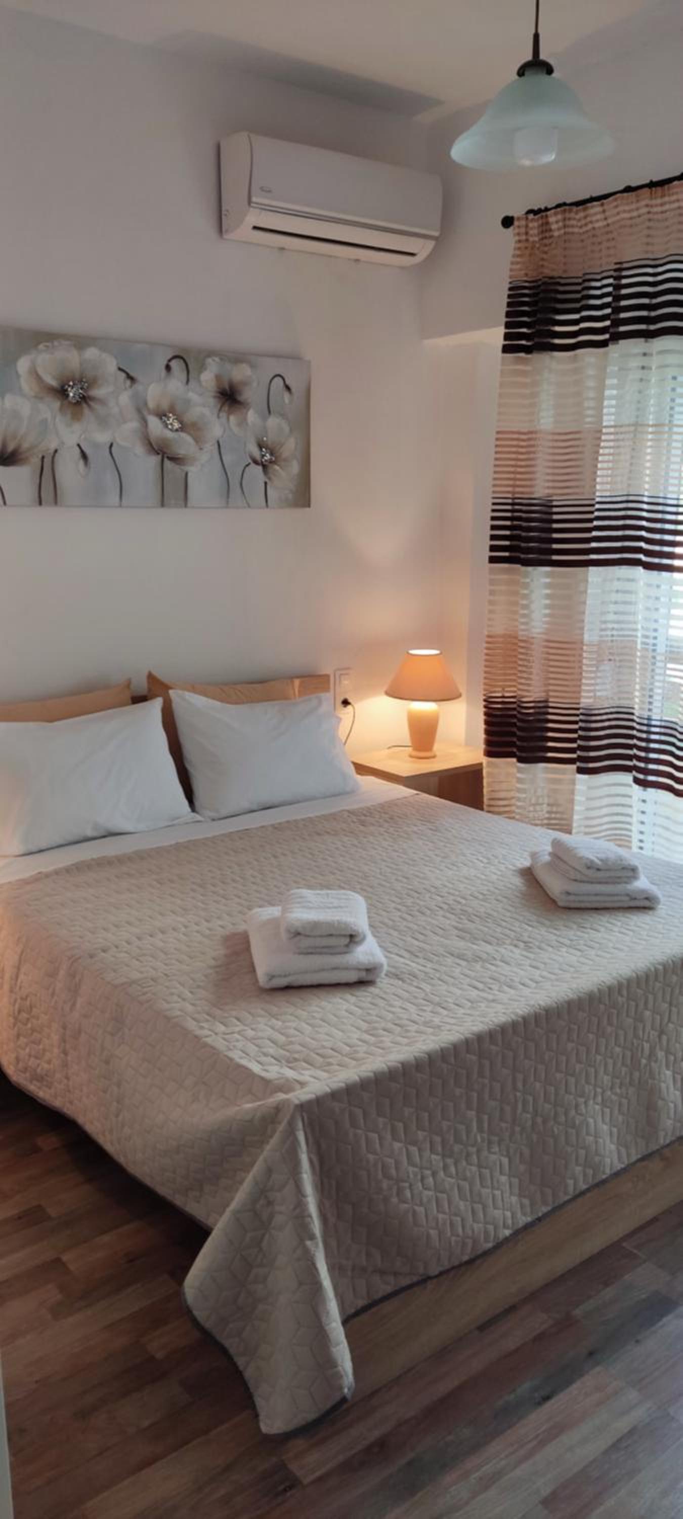 Two-Bedroom Apartment - Photo 16