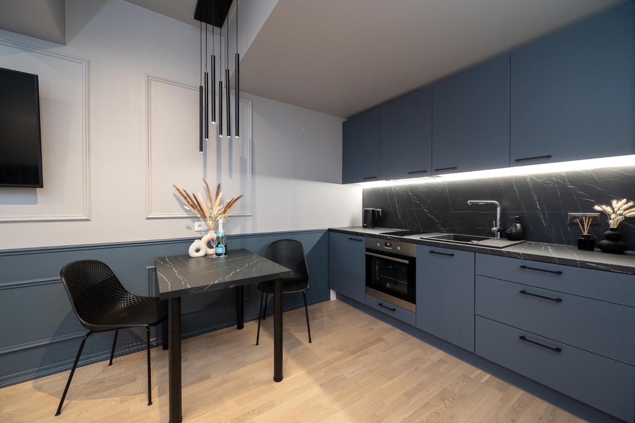 One-Bedroom Apartment - Photo 14