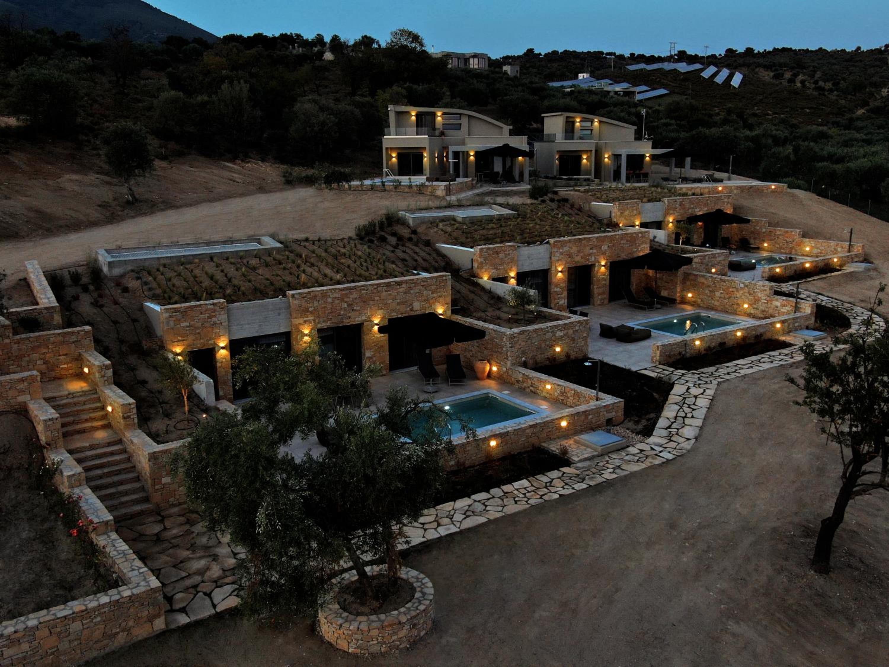 Duplex Suite with Private Pool - Photo 4