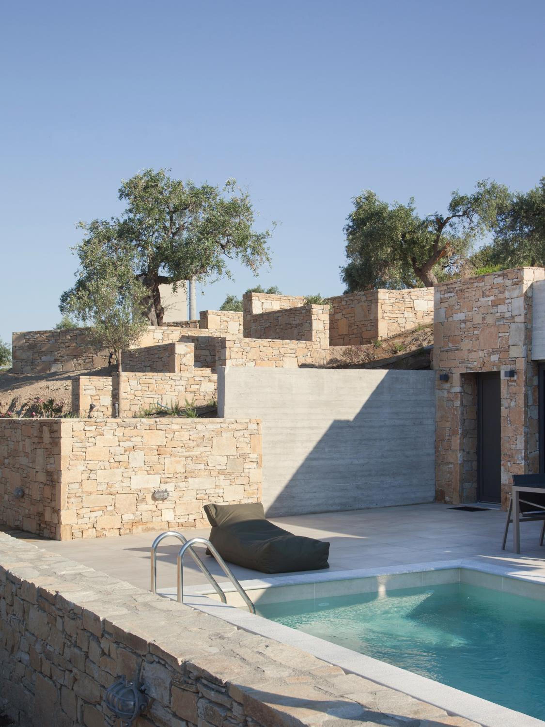 Duplex Suite with Private Pool - Photo 9