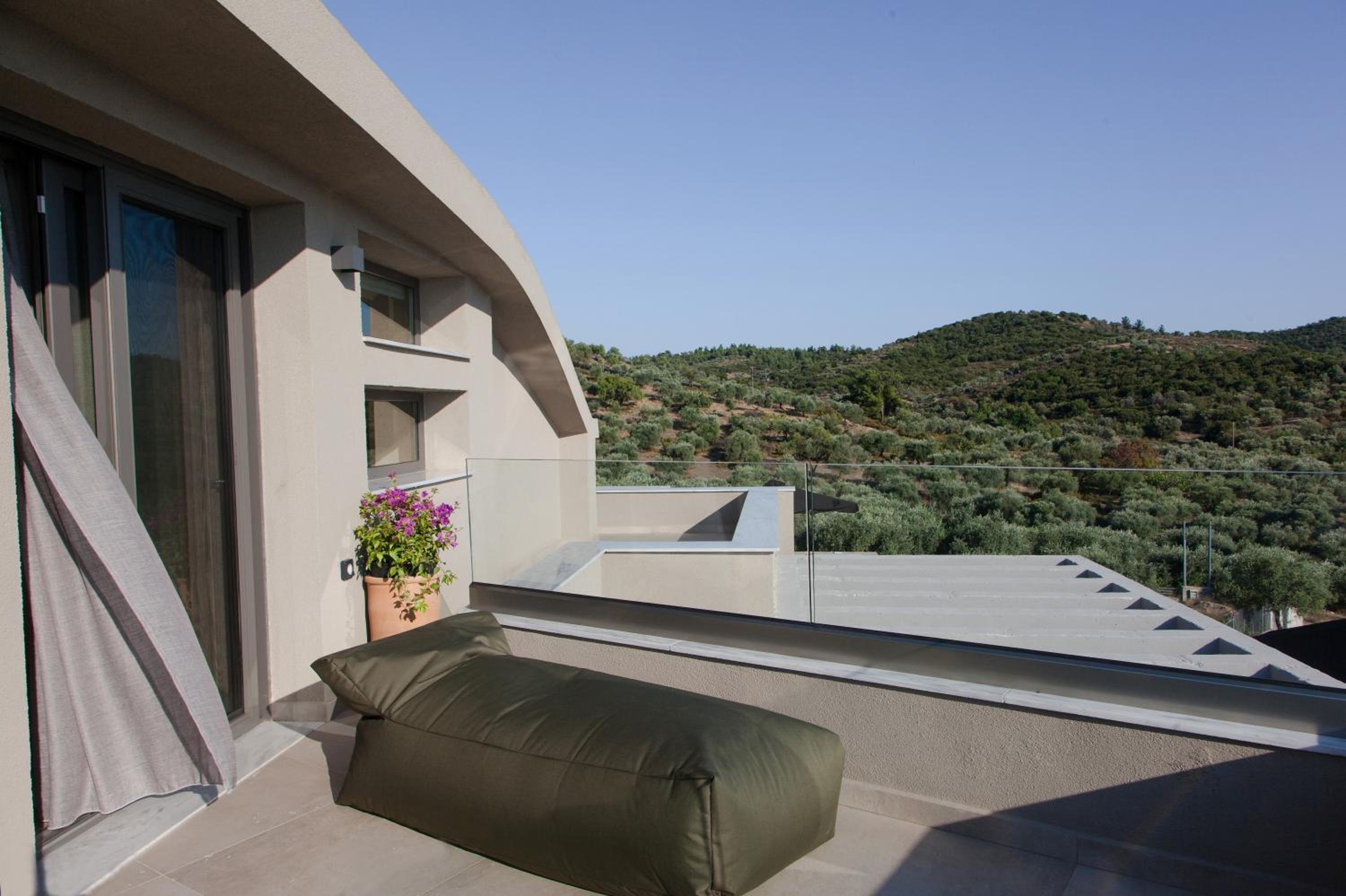 Duplex Suite with Private Pool