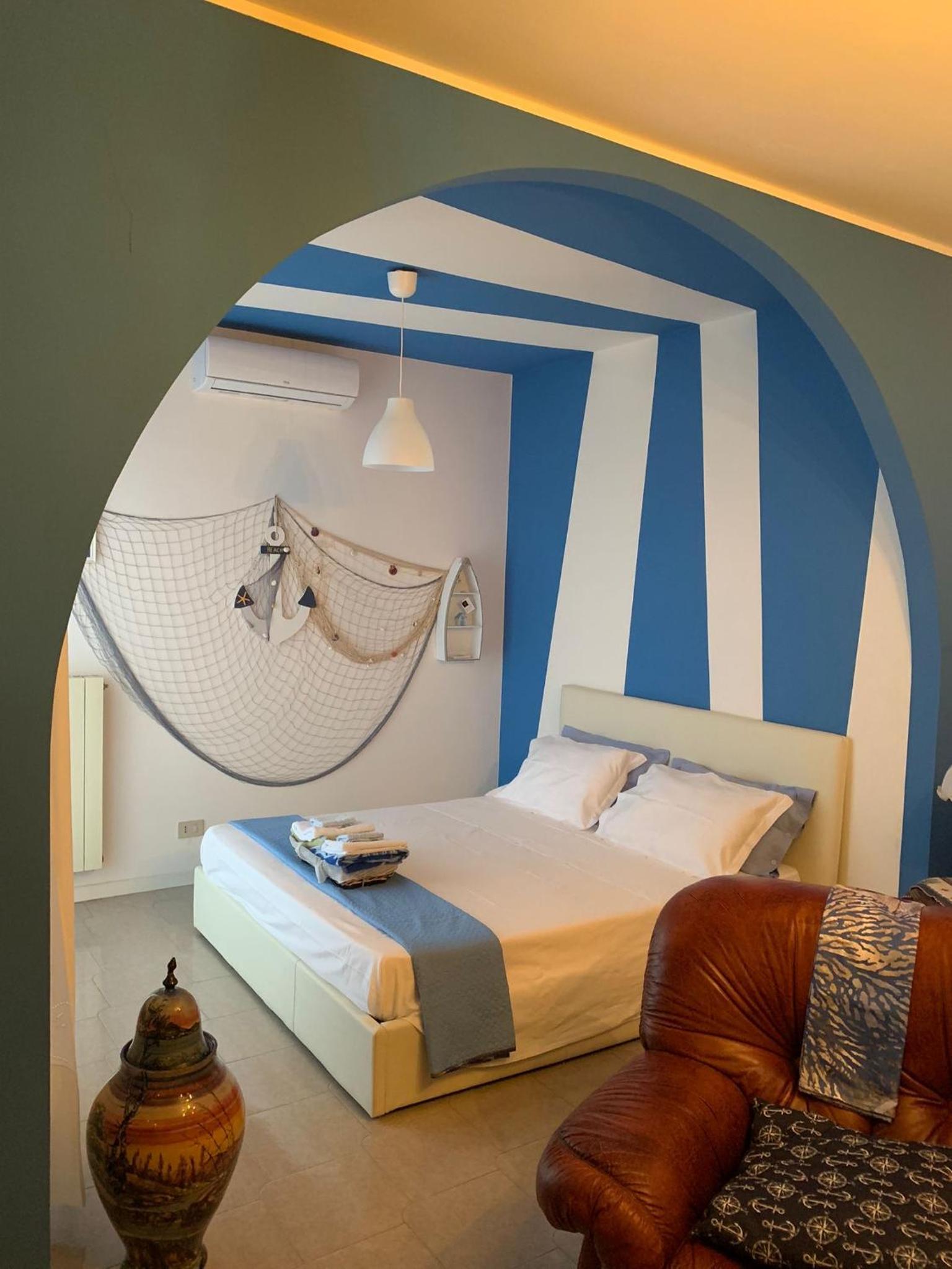 Double Room with Shared Toilet photo 2