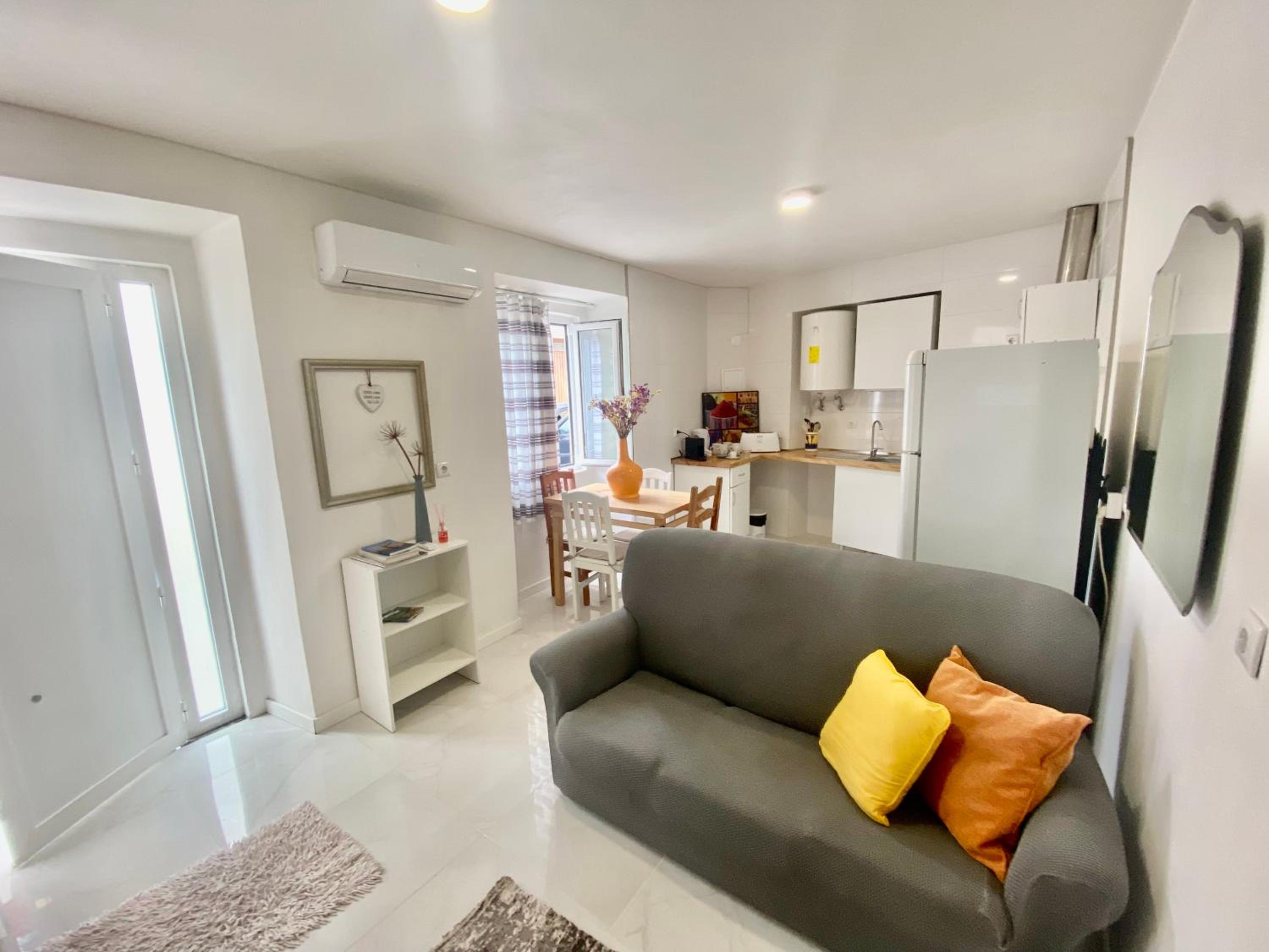 Apartment - Split Level photo 2