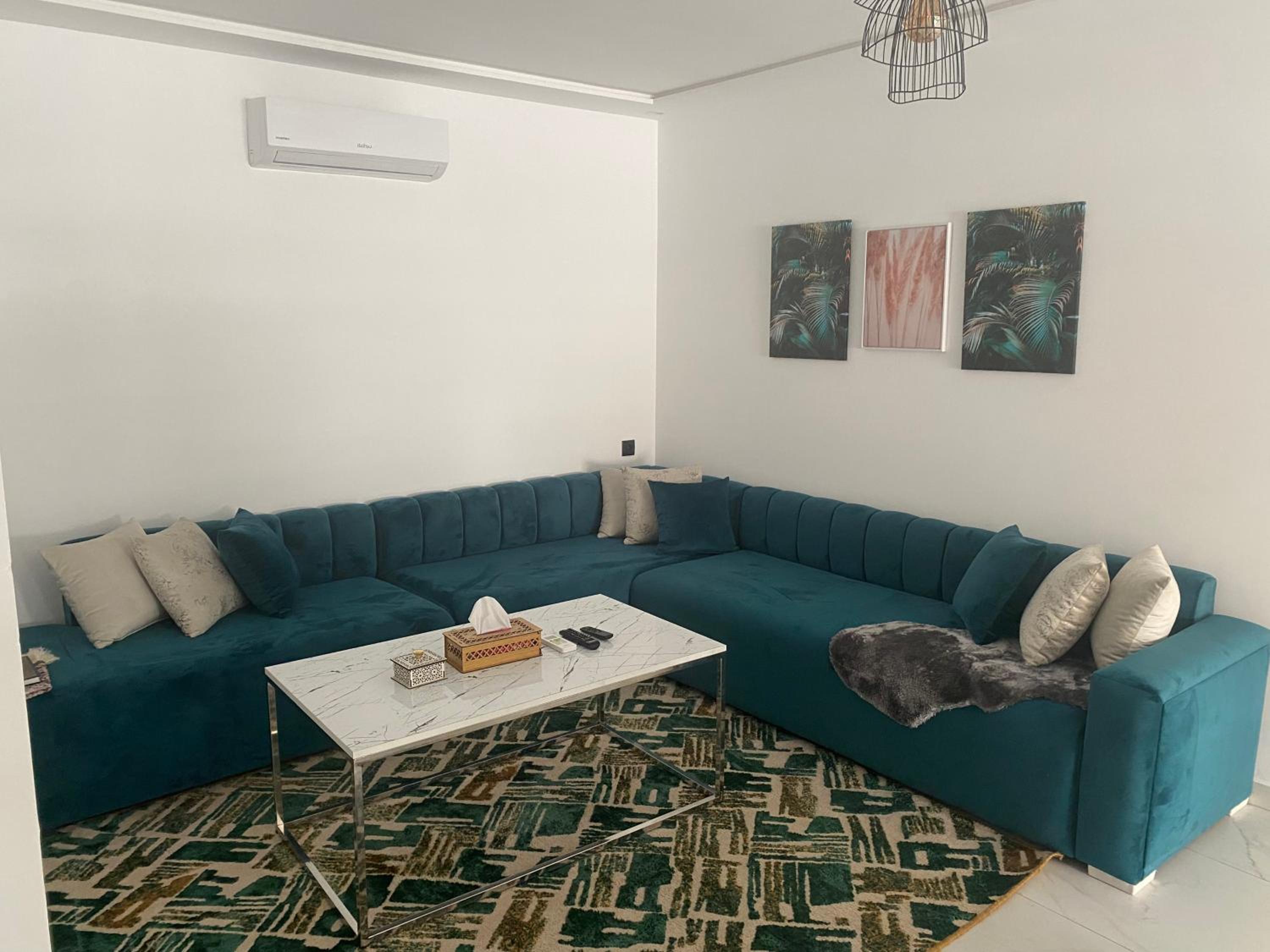 Three-Bedroom Apartment - Photo 14
