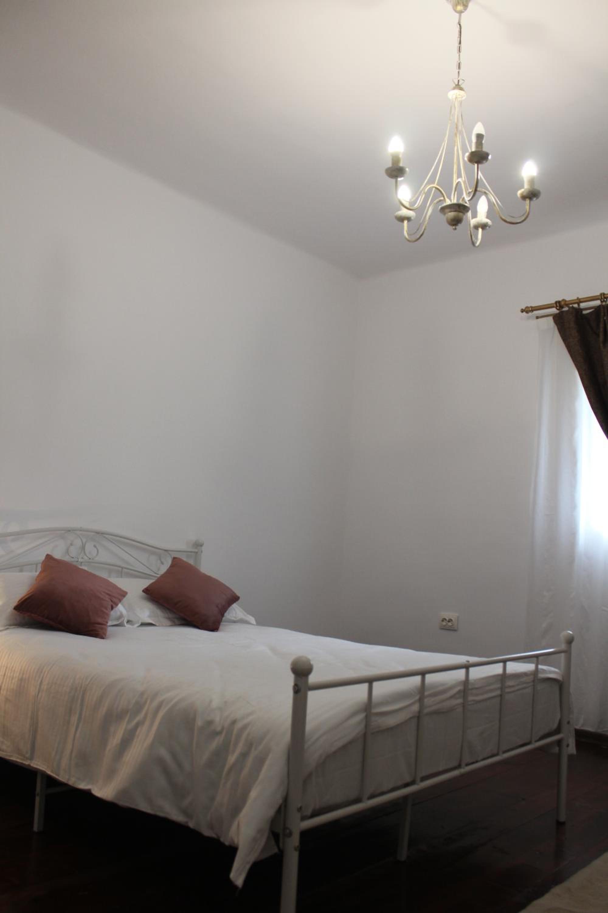 Double Room - Photo 3