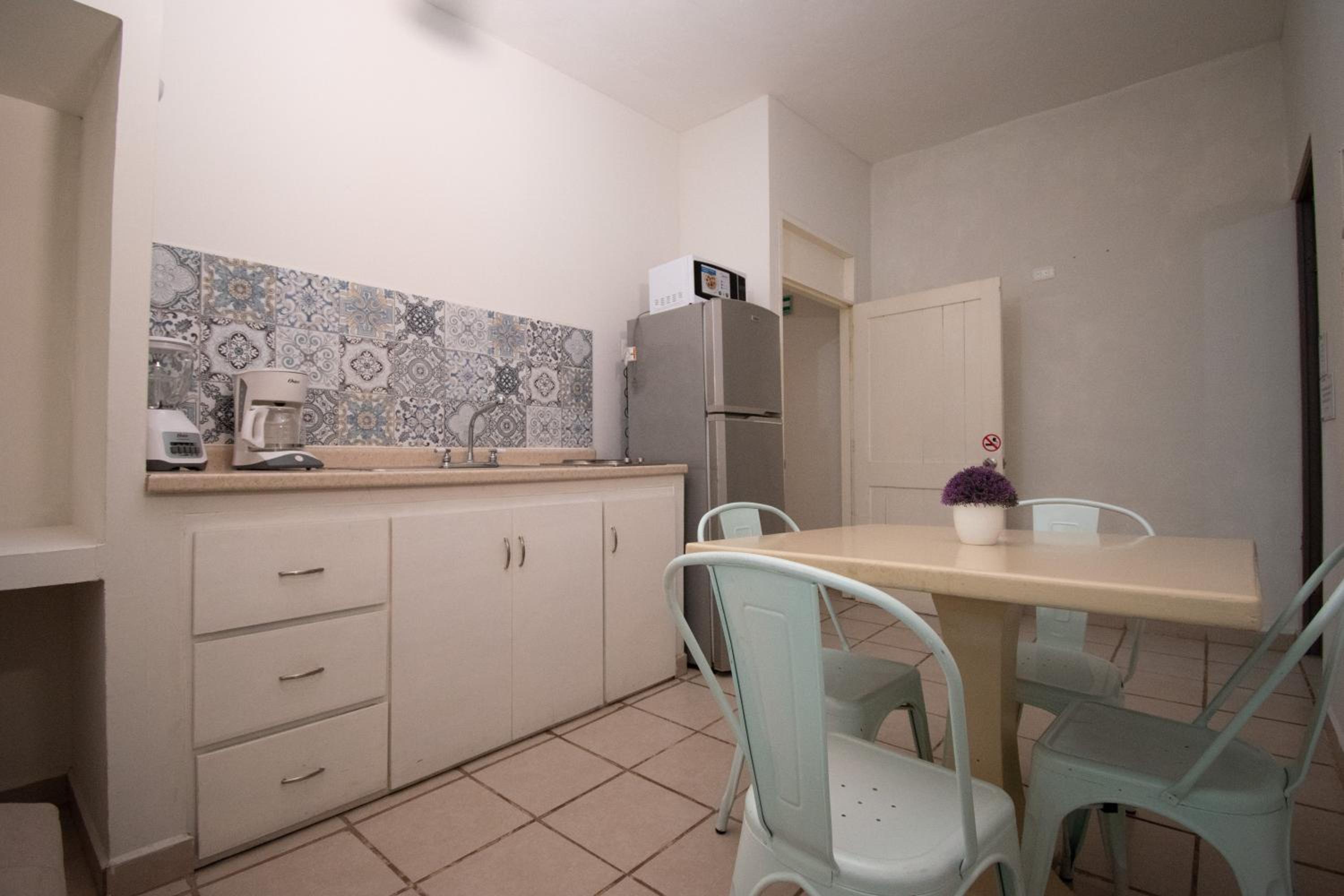 Apartment - Photo 14