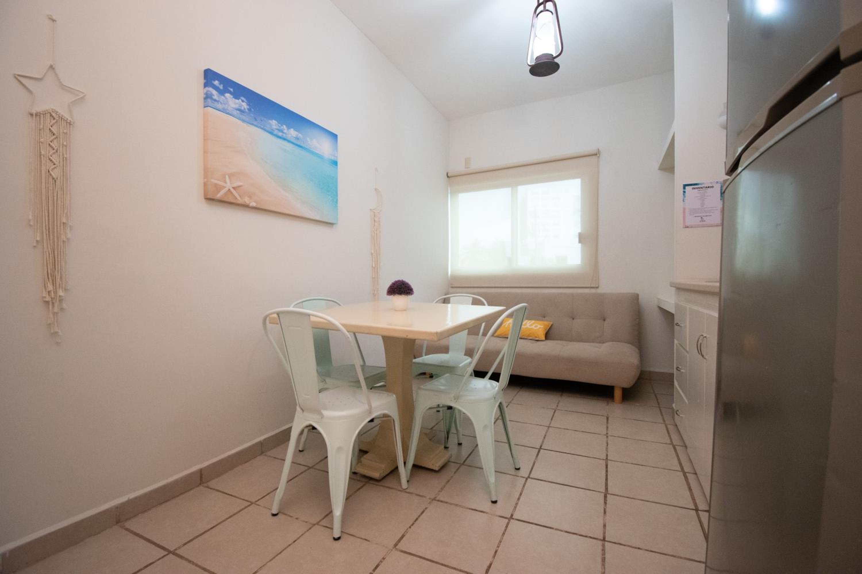 Apartment - Photo 8