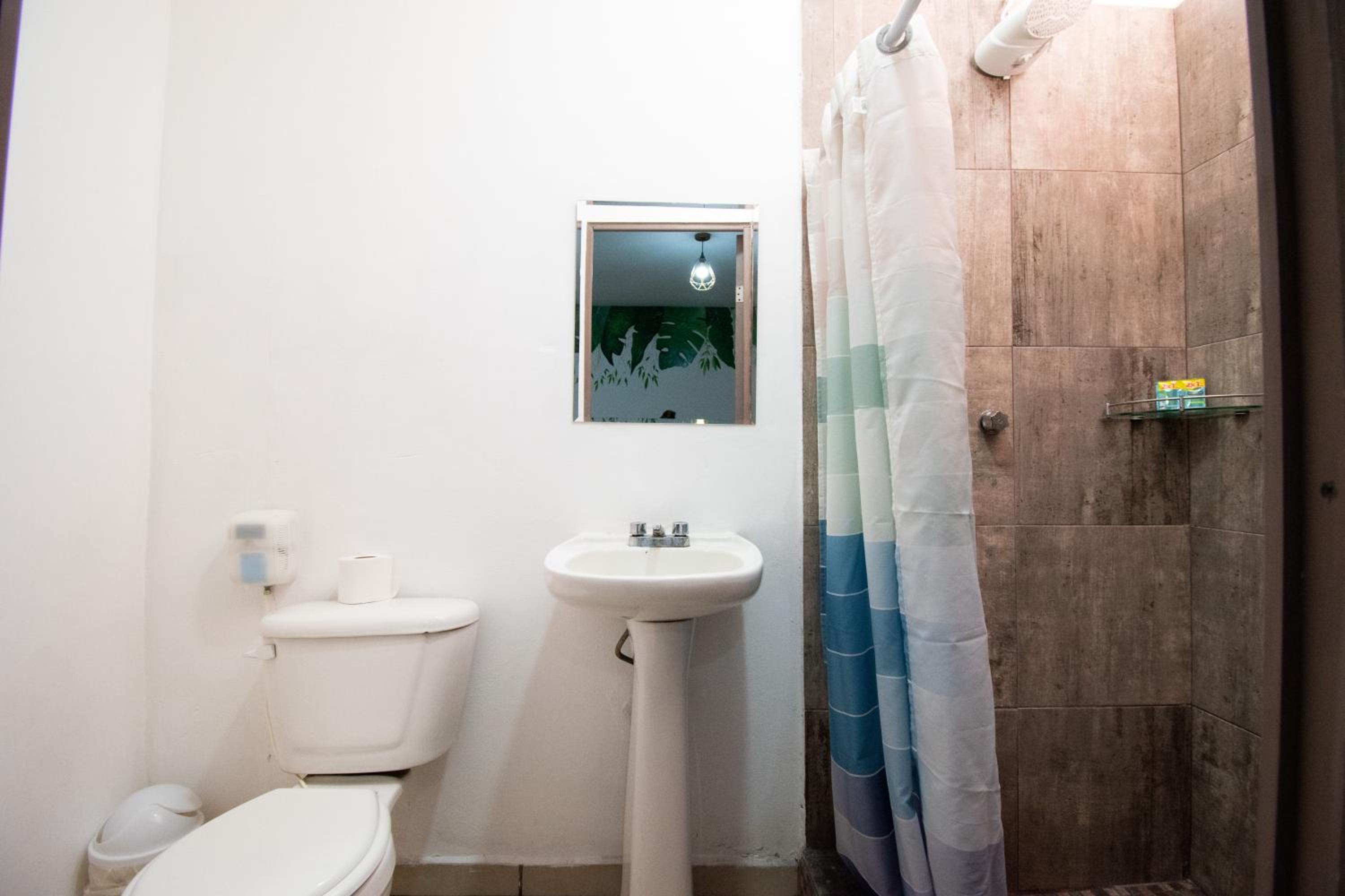 Classic Triple Room - Photo 4