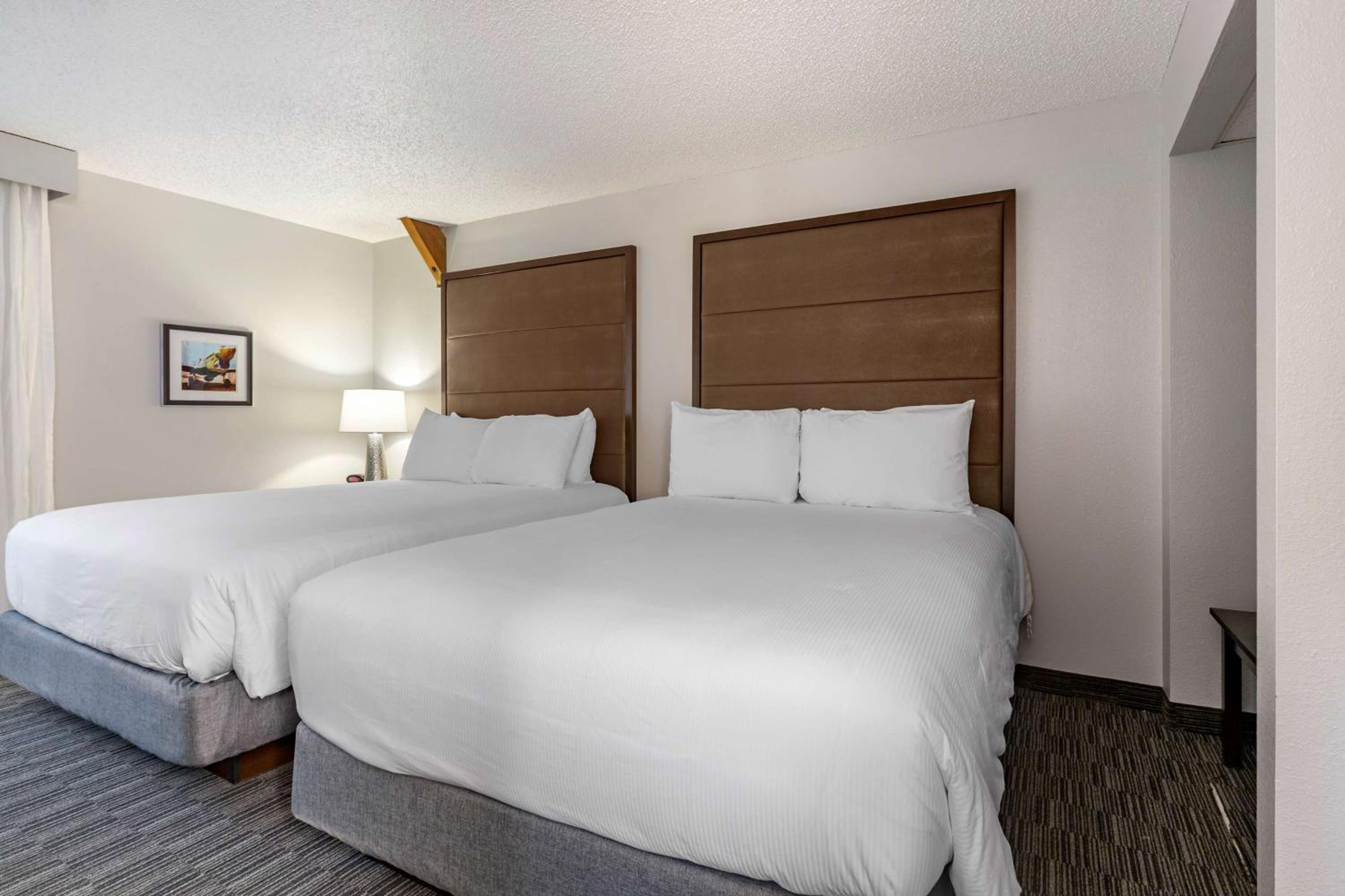 Queen Room With Two Queen Beds photo 1