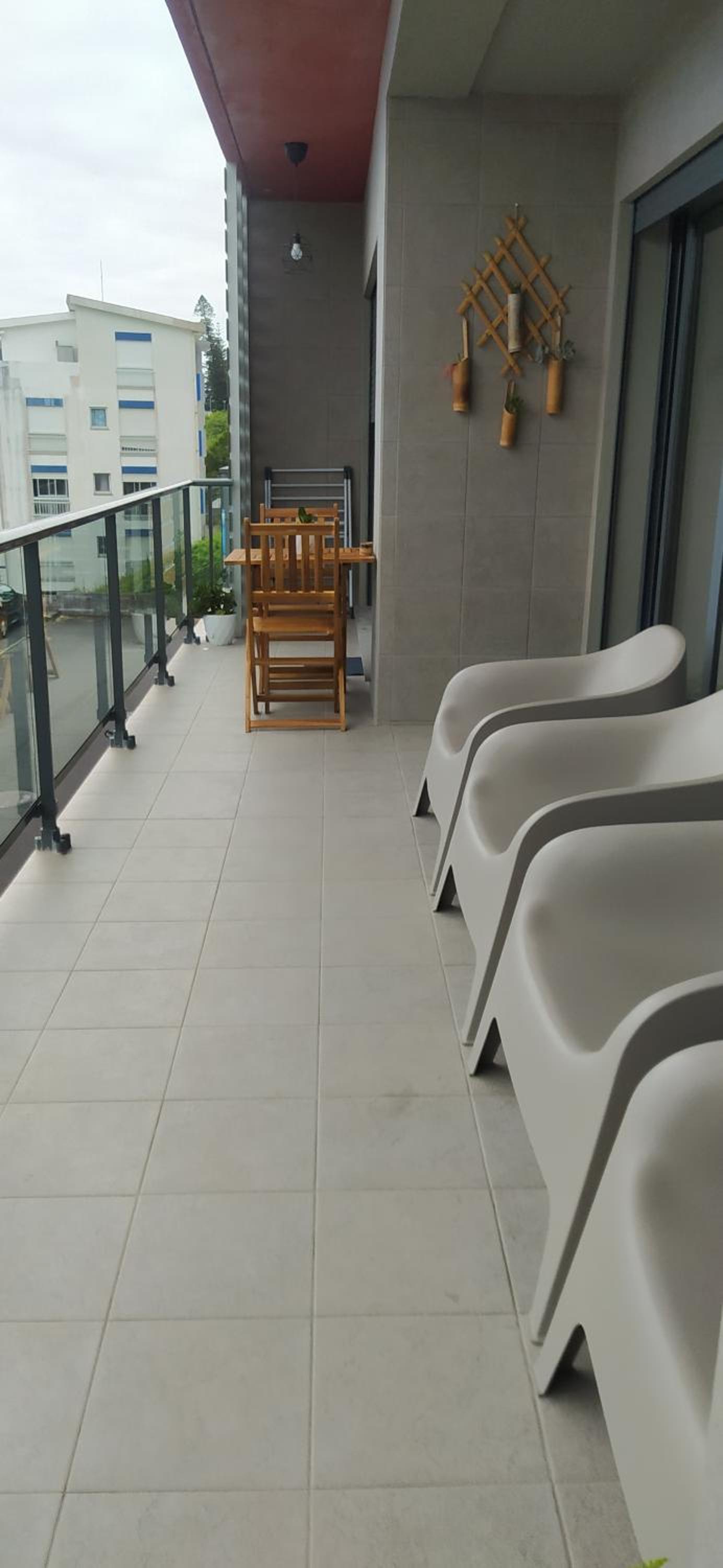 Three-Bedroom Apartment - Photo 7