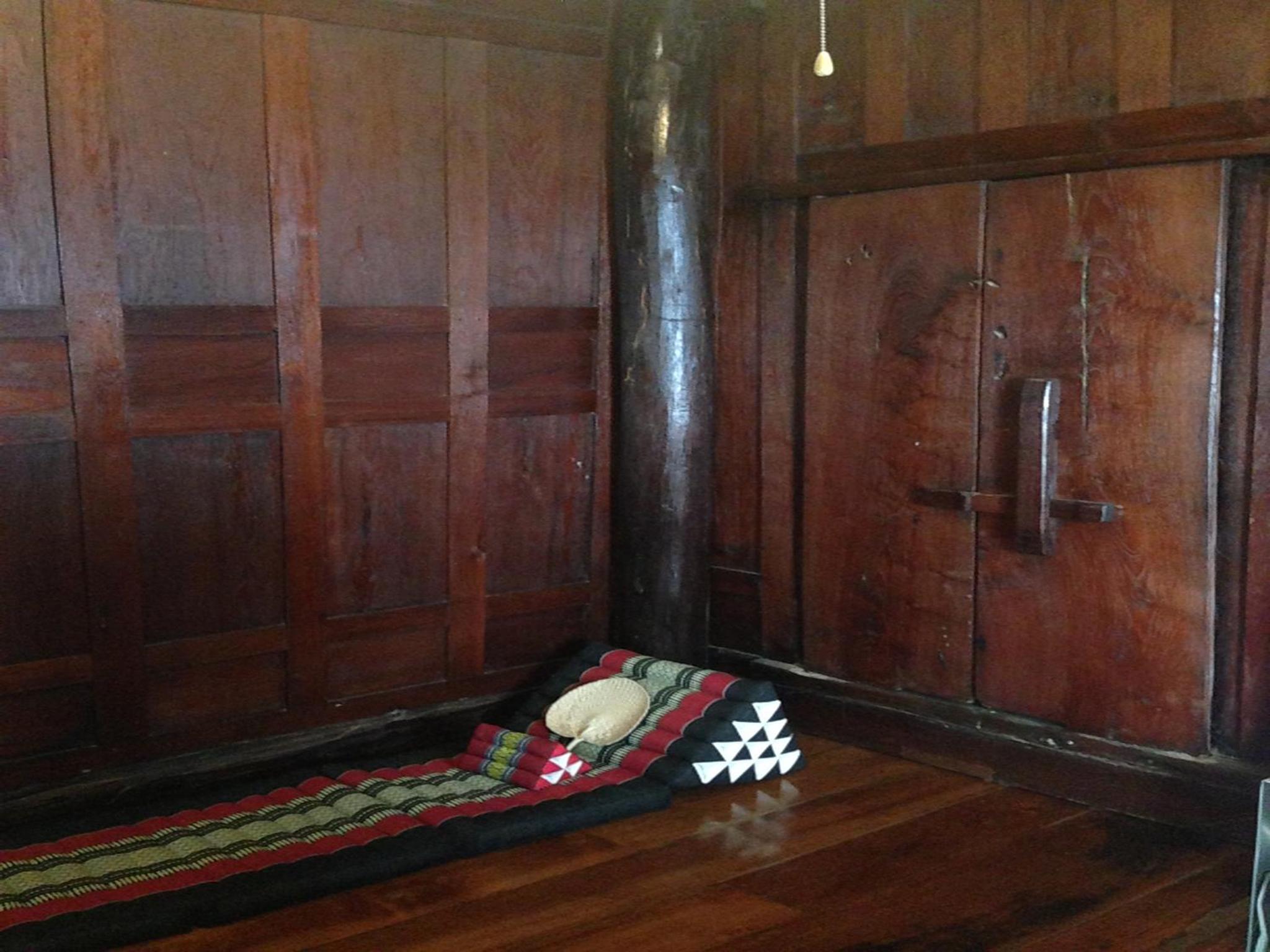 Family Room photo 2