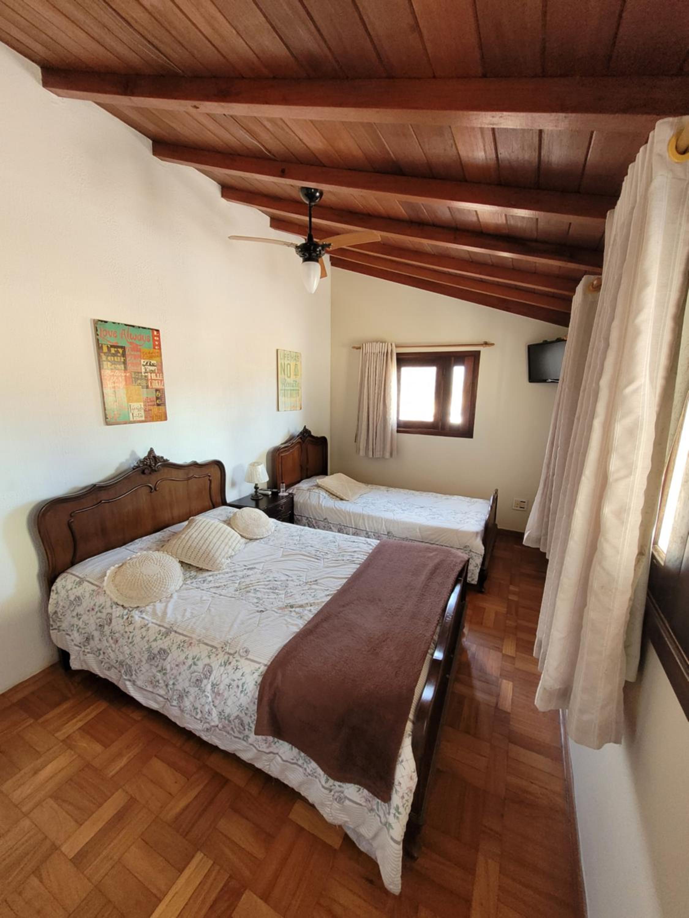 Triple Room with Private Bathroom