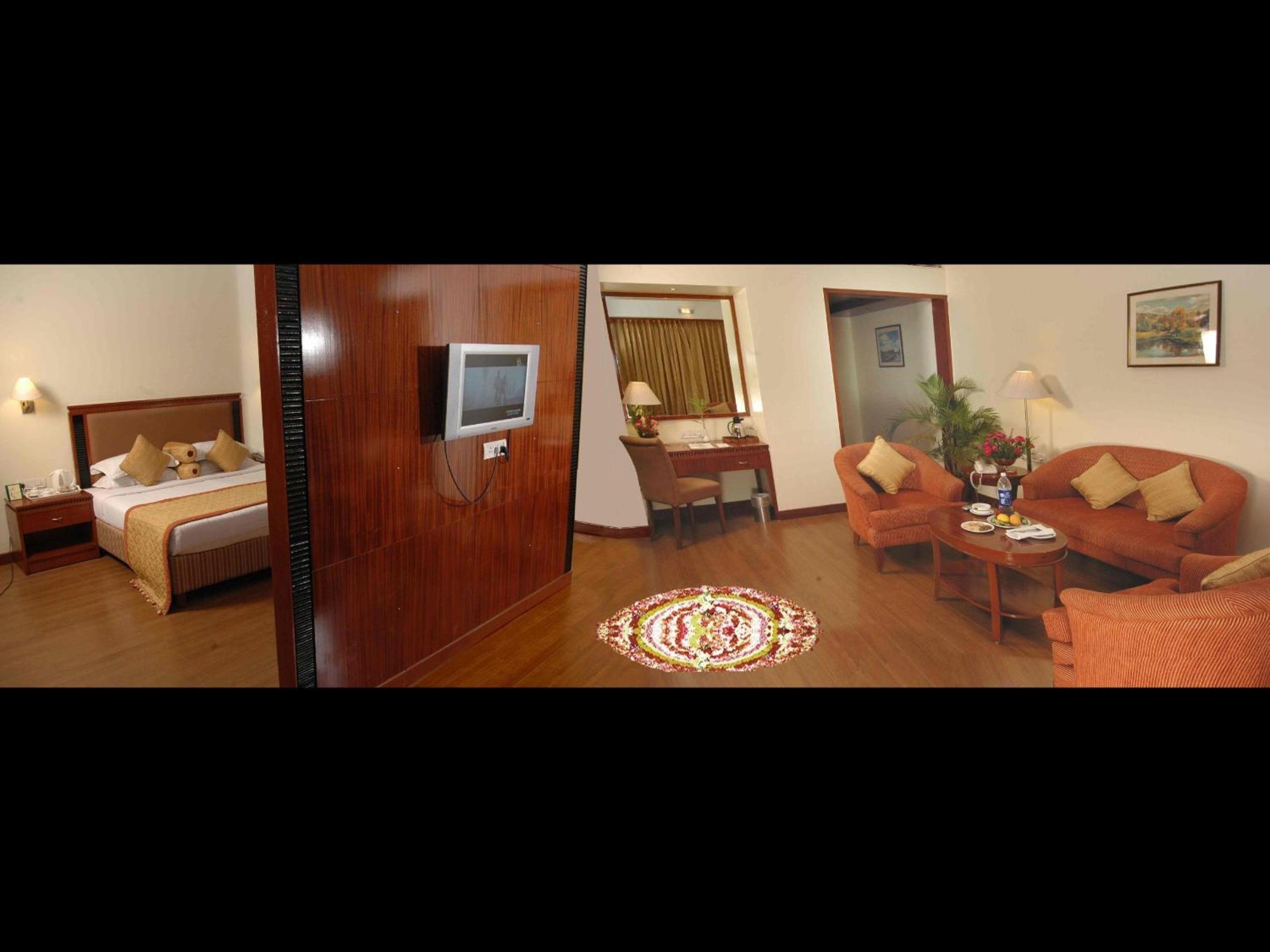 One-Bedroom Suite photo 2