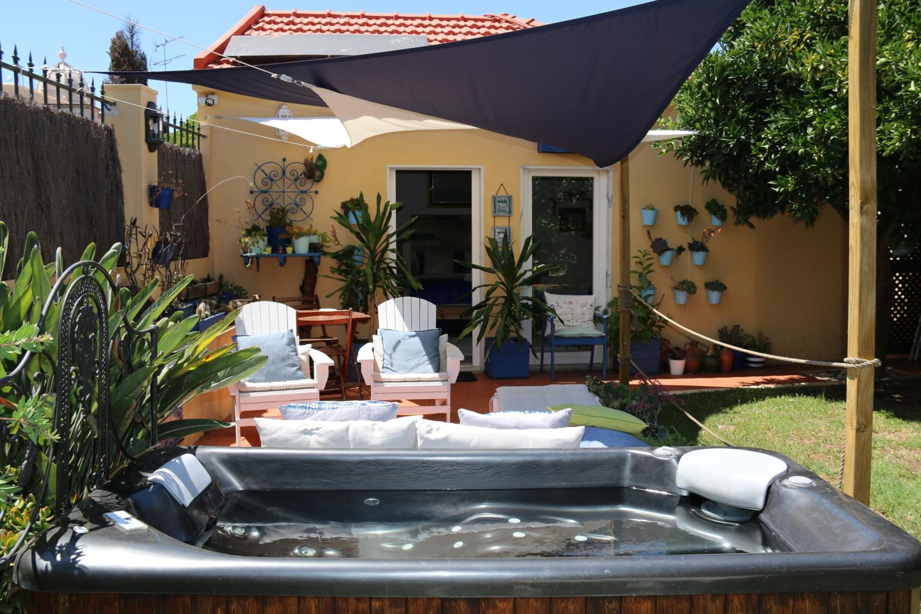 Suite with Spa Access photo 2