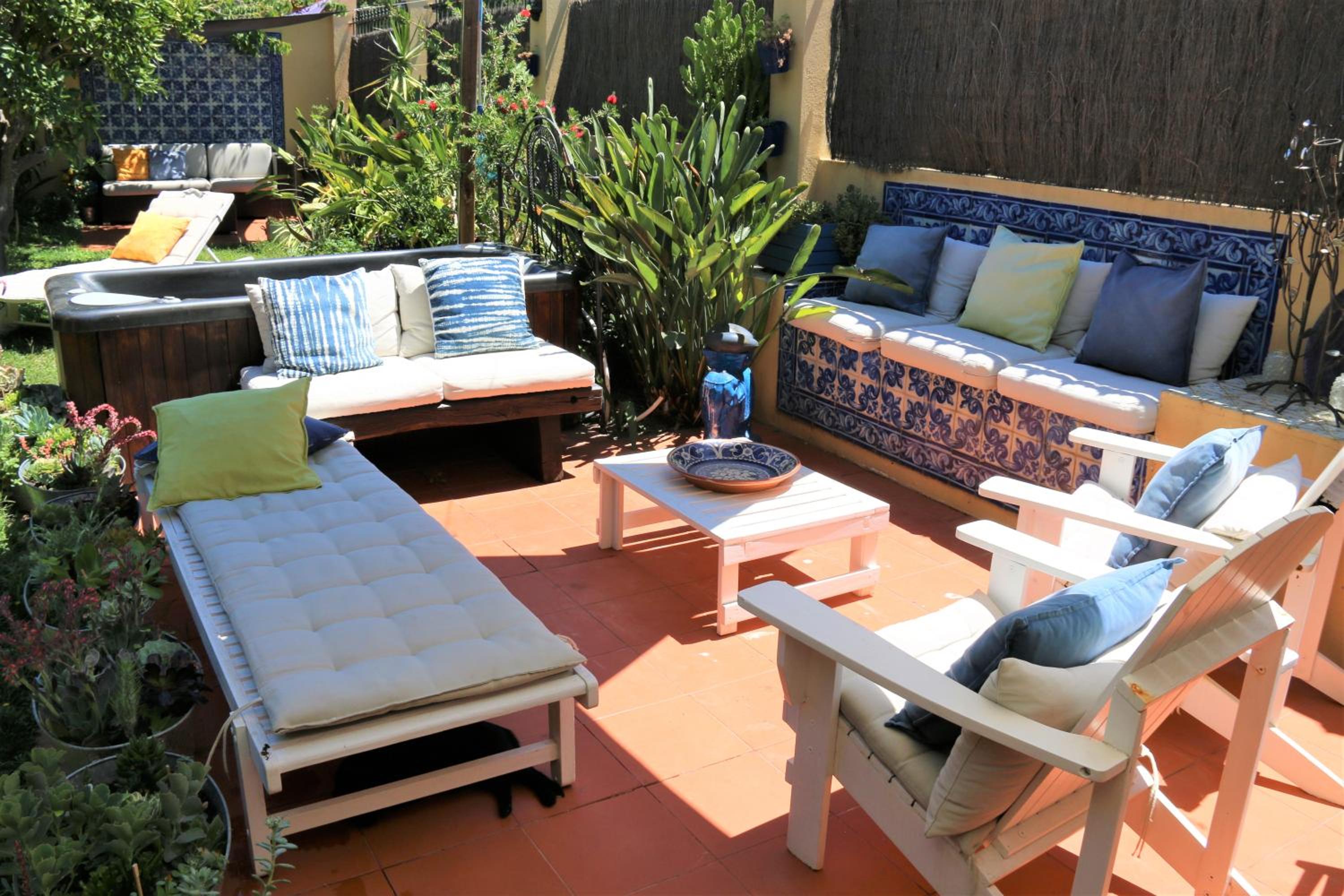 Suite with Spa Access photo 3