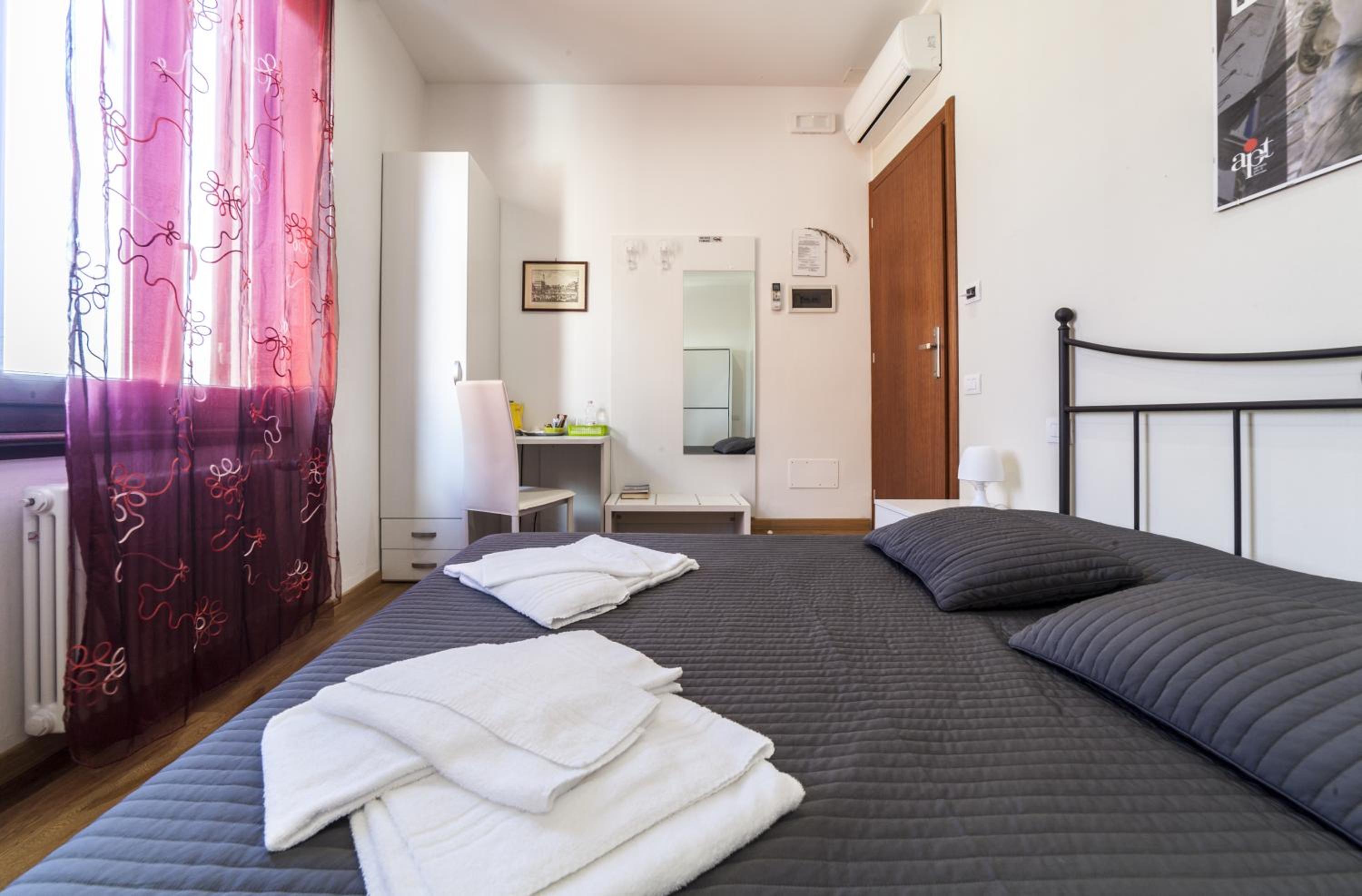Double or Twin Room photo 1