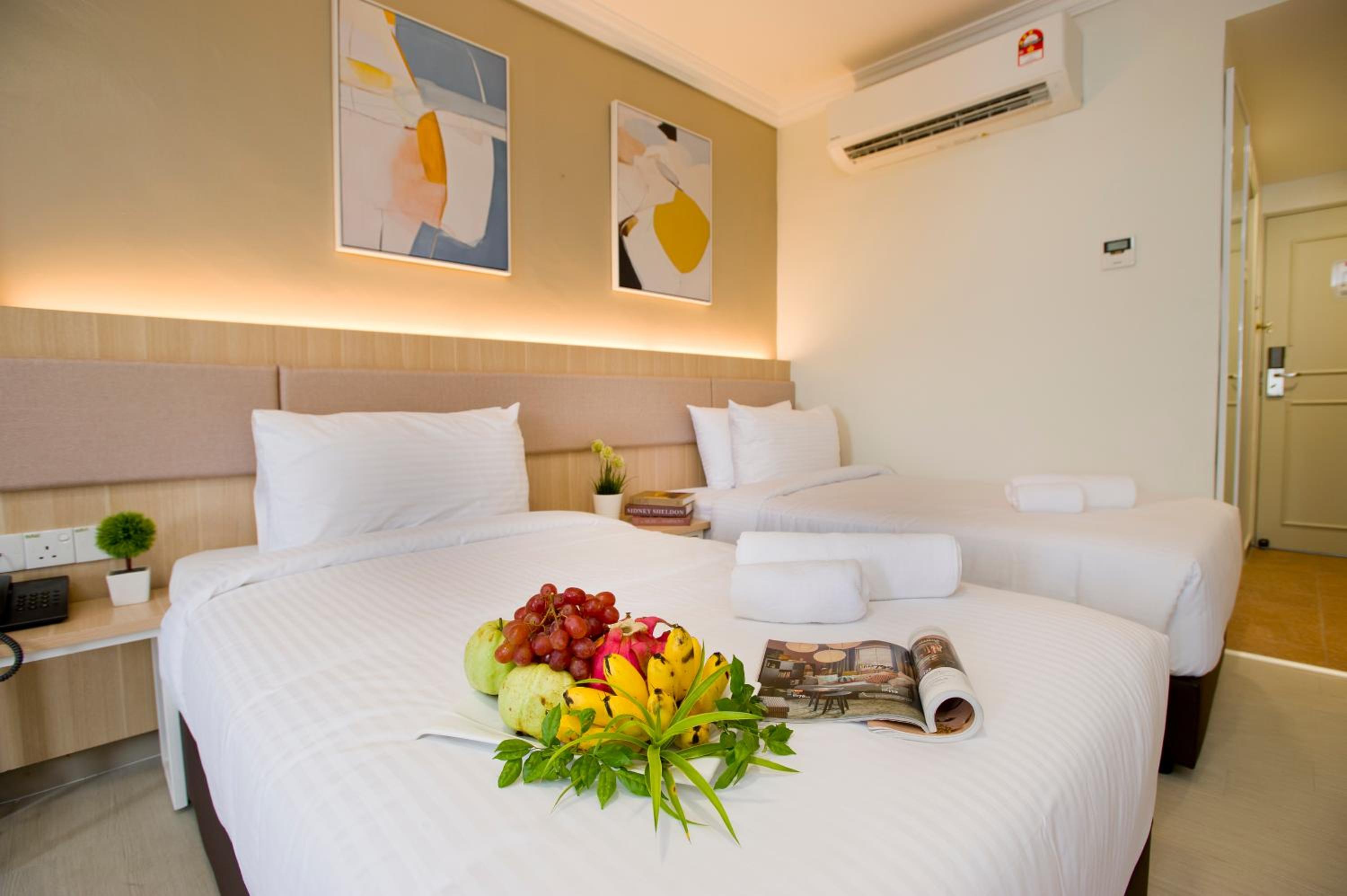 Superior Twin Room - Photo 1