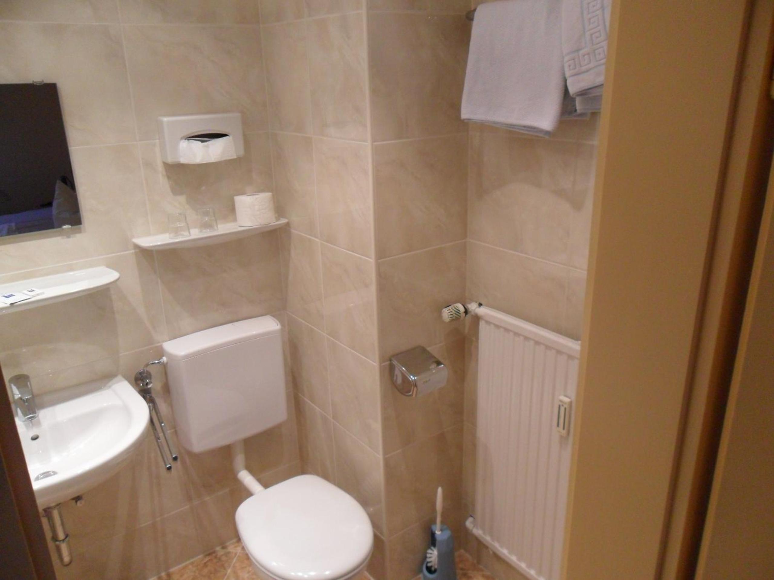 Triple Room - Photo 2