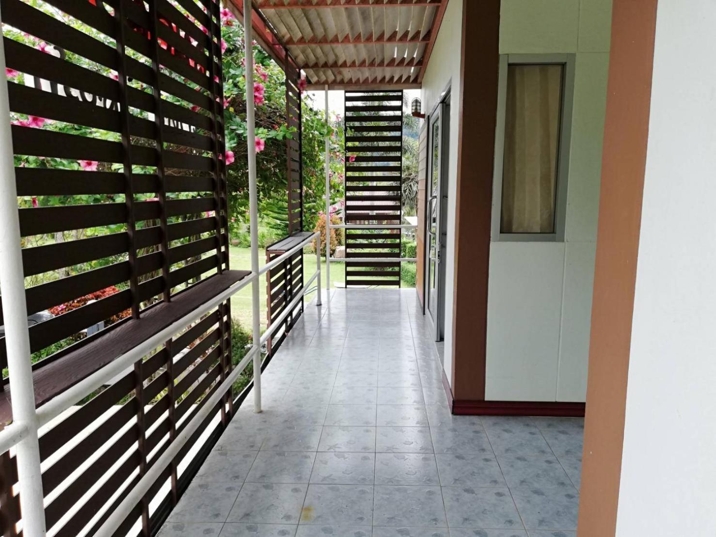 Deluxe Triple Room photo 3
