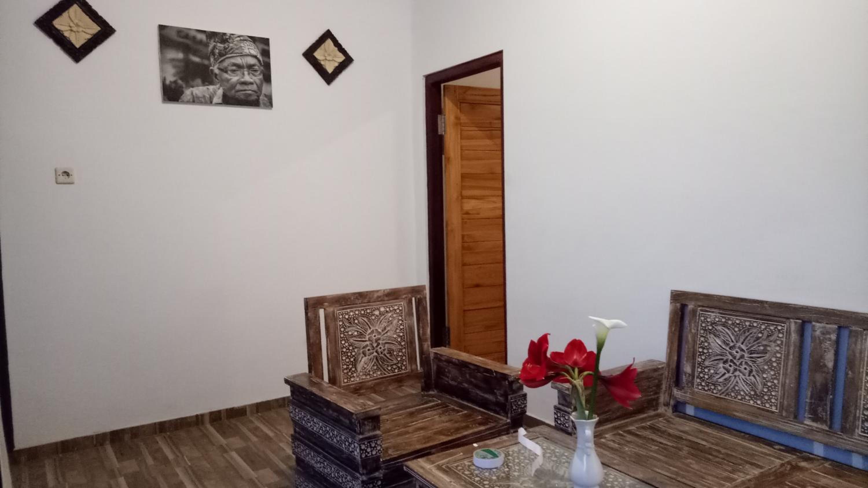 Double Room with Private Bathroom - Photo 13