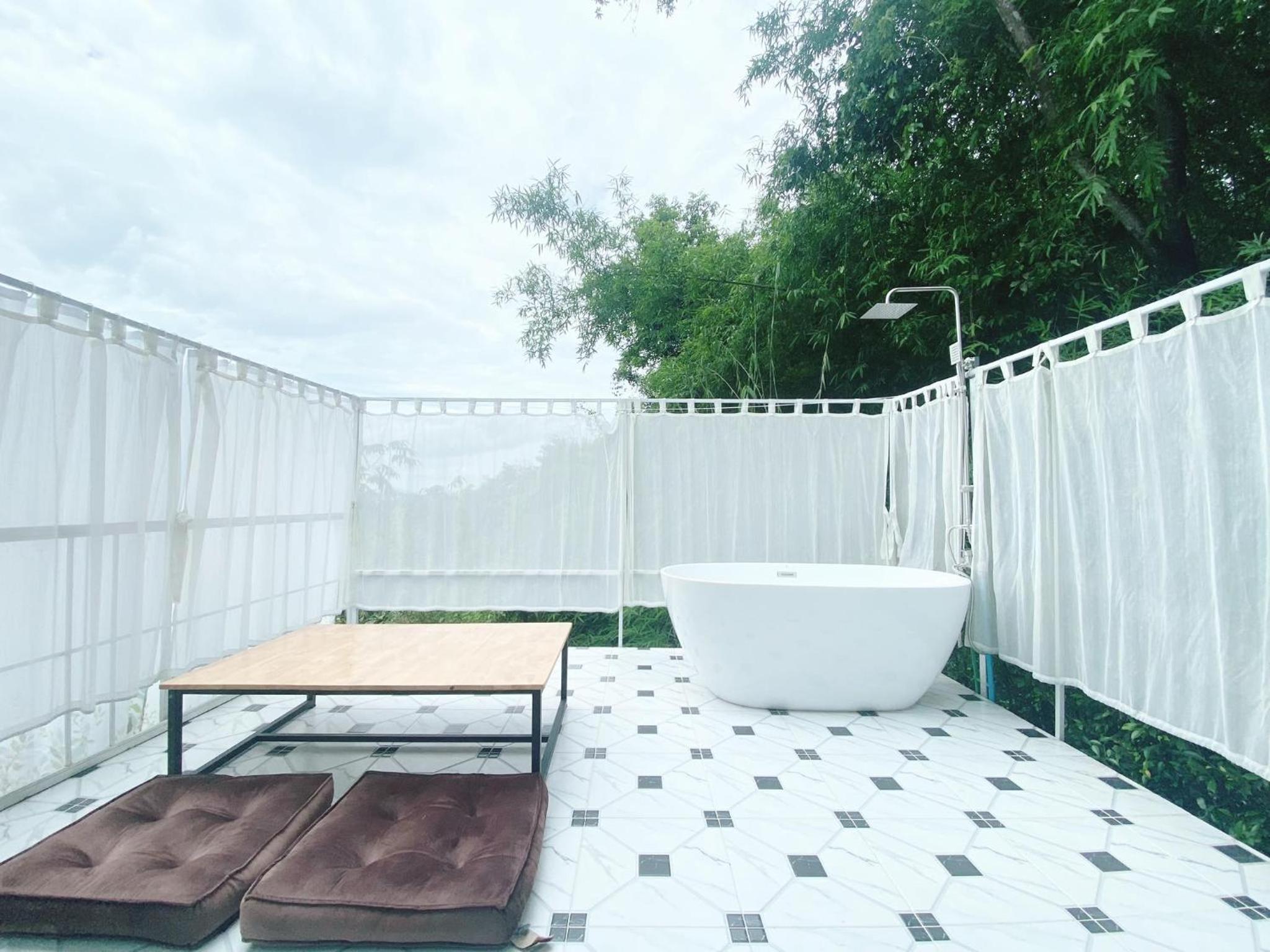 Double Room with Garden View - Photo 7