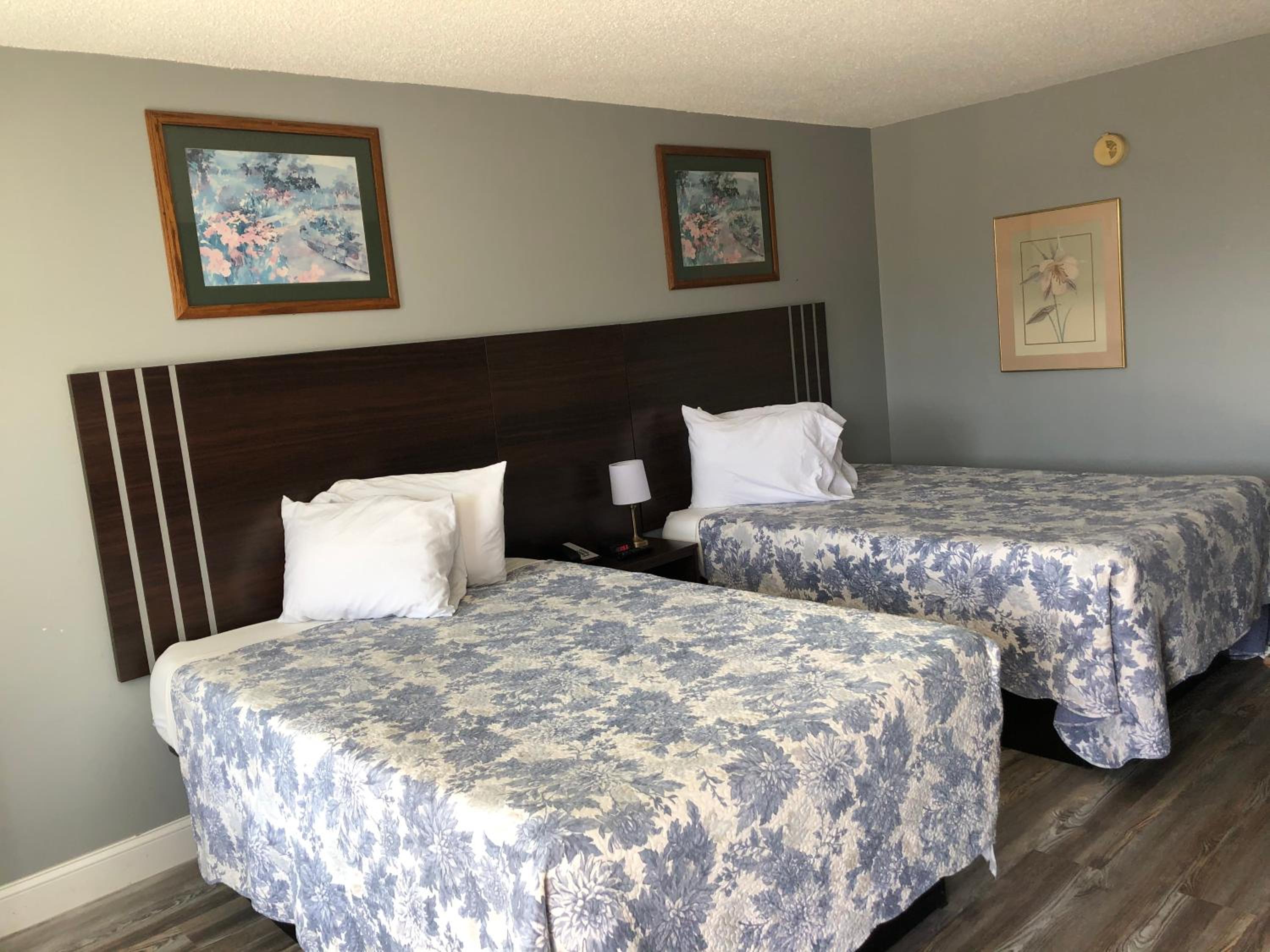 Double Room With Two Double Beds - Smoking - Photo 5