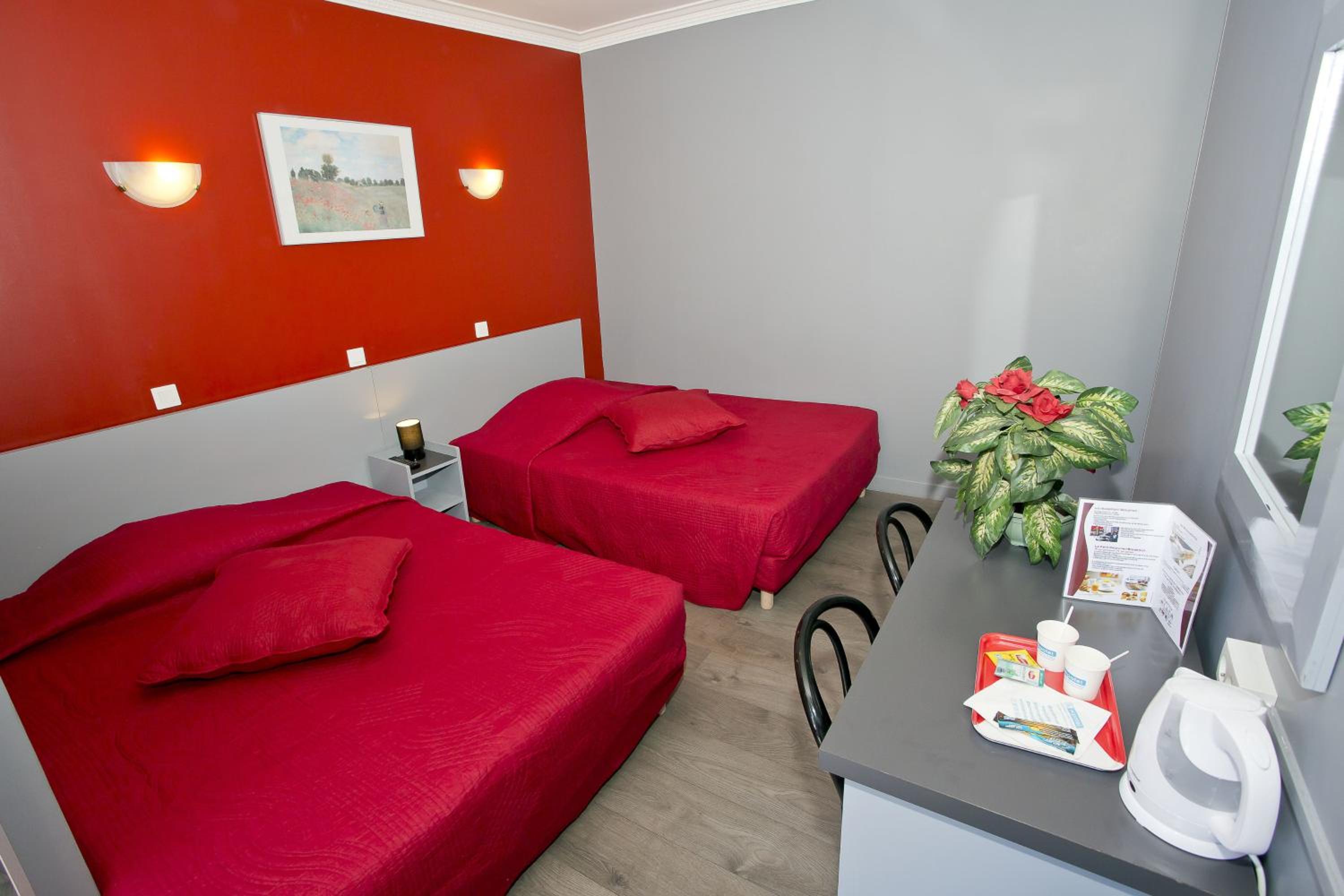 Small Single Room photo 1