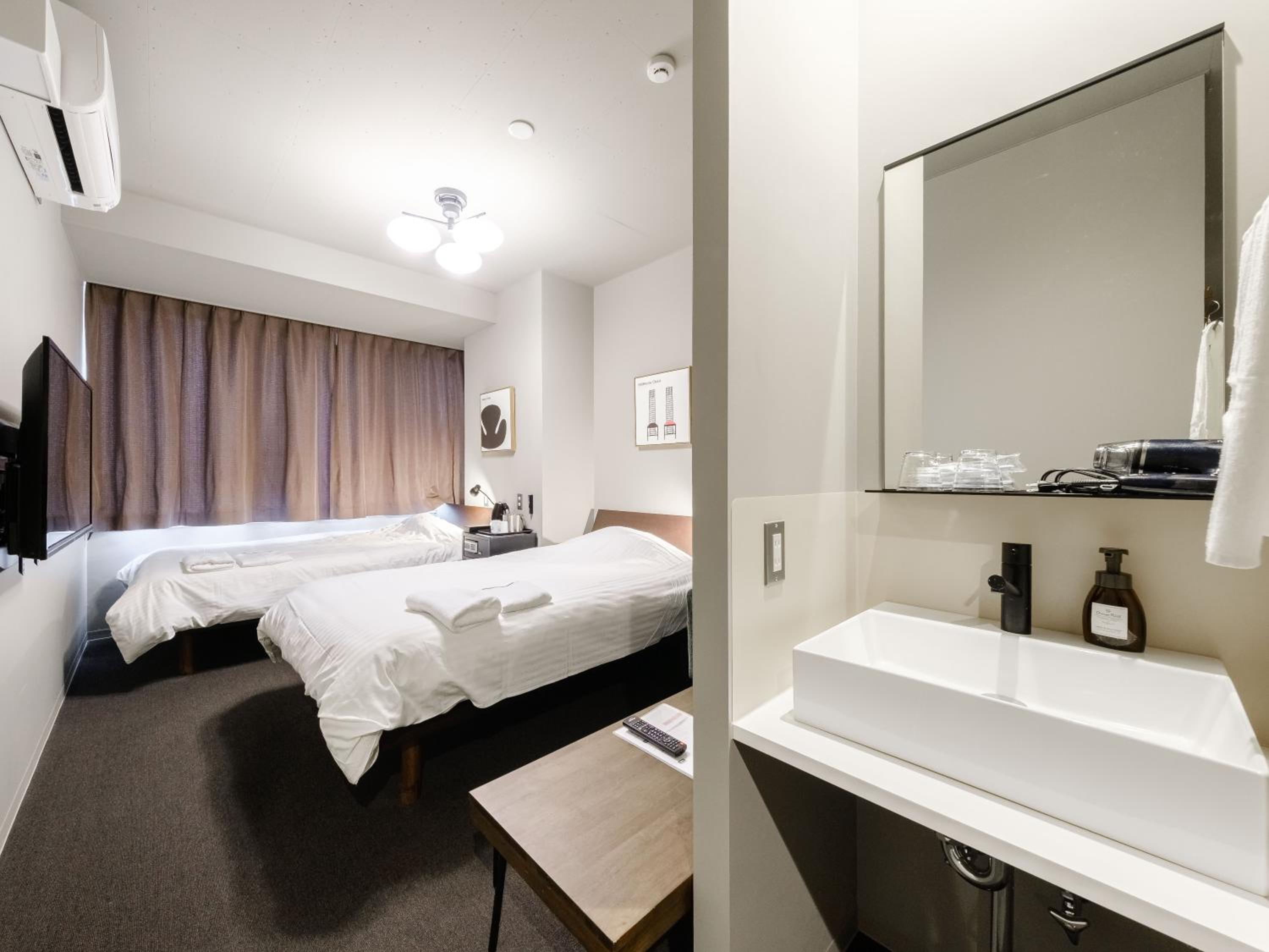 Standard Twin Room with Bicycle with Electric Assist  - Photo 10
