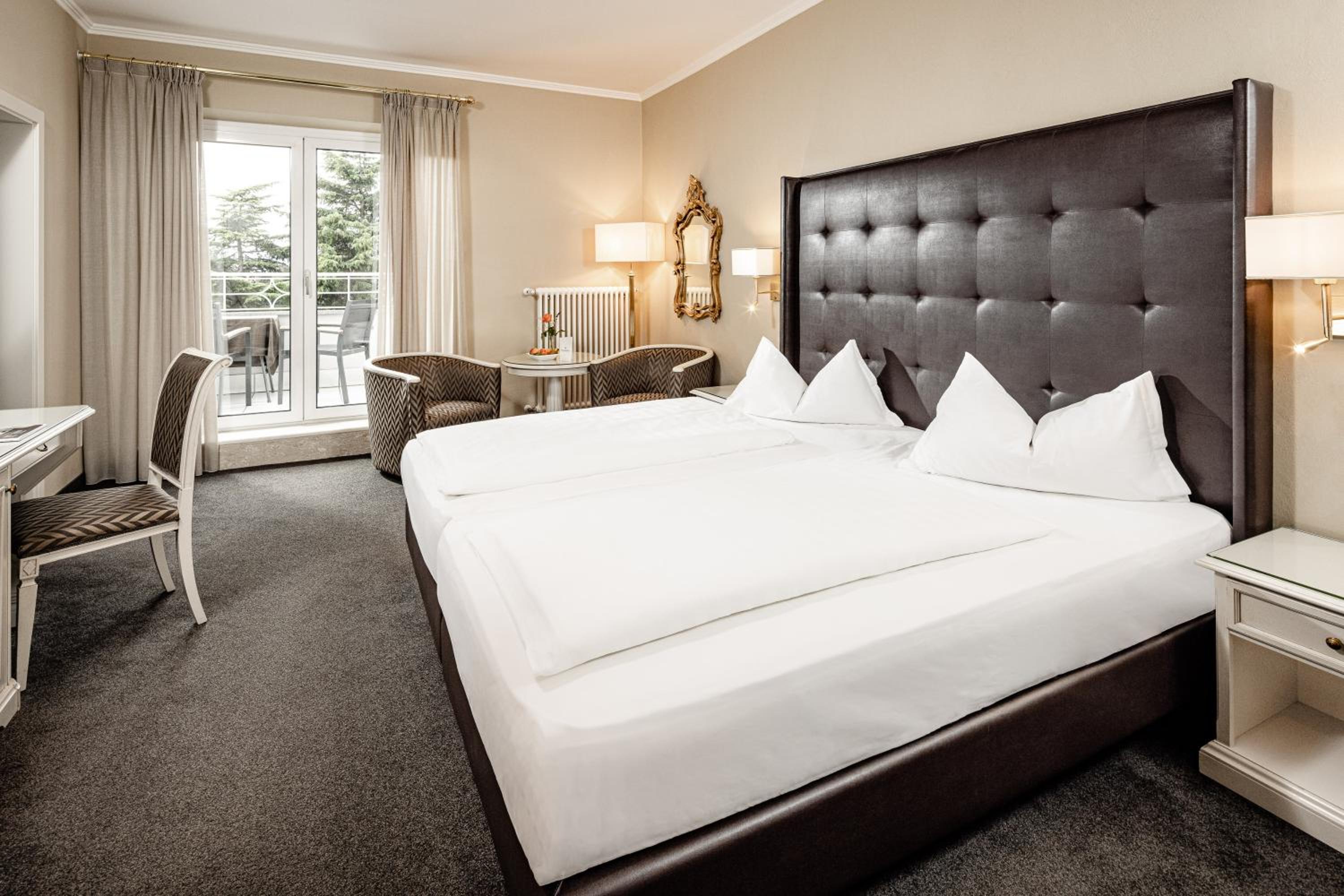 Double Room with Garden View - Photo 1