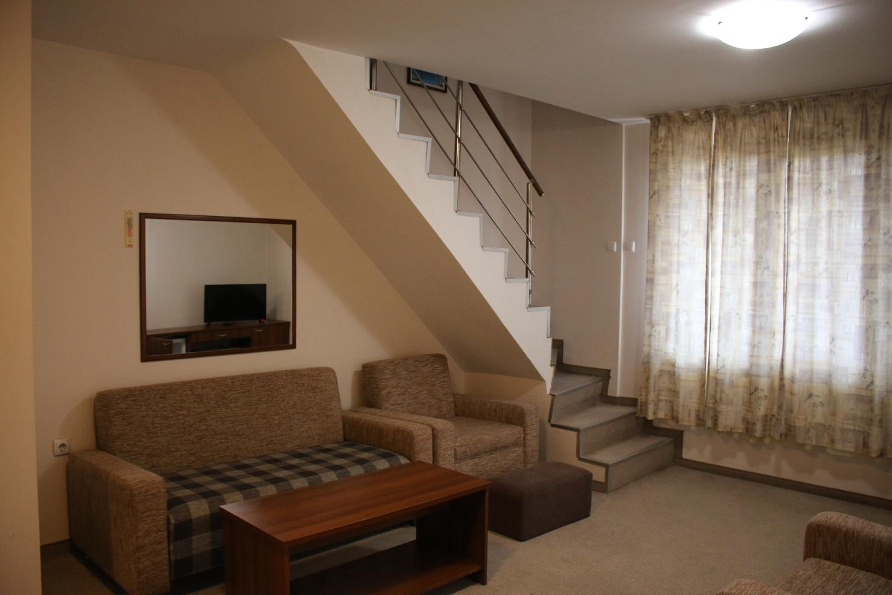 Apartment - Photo 3