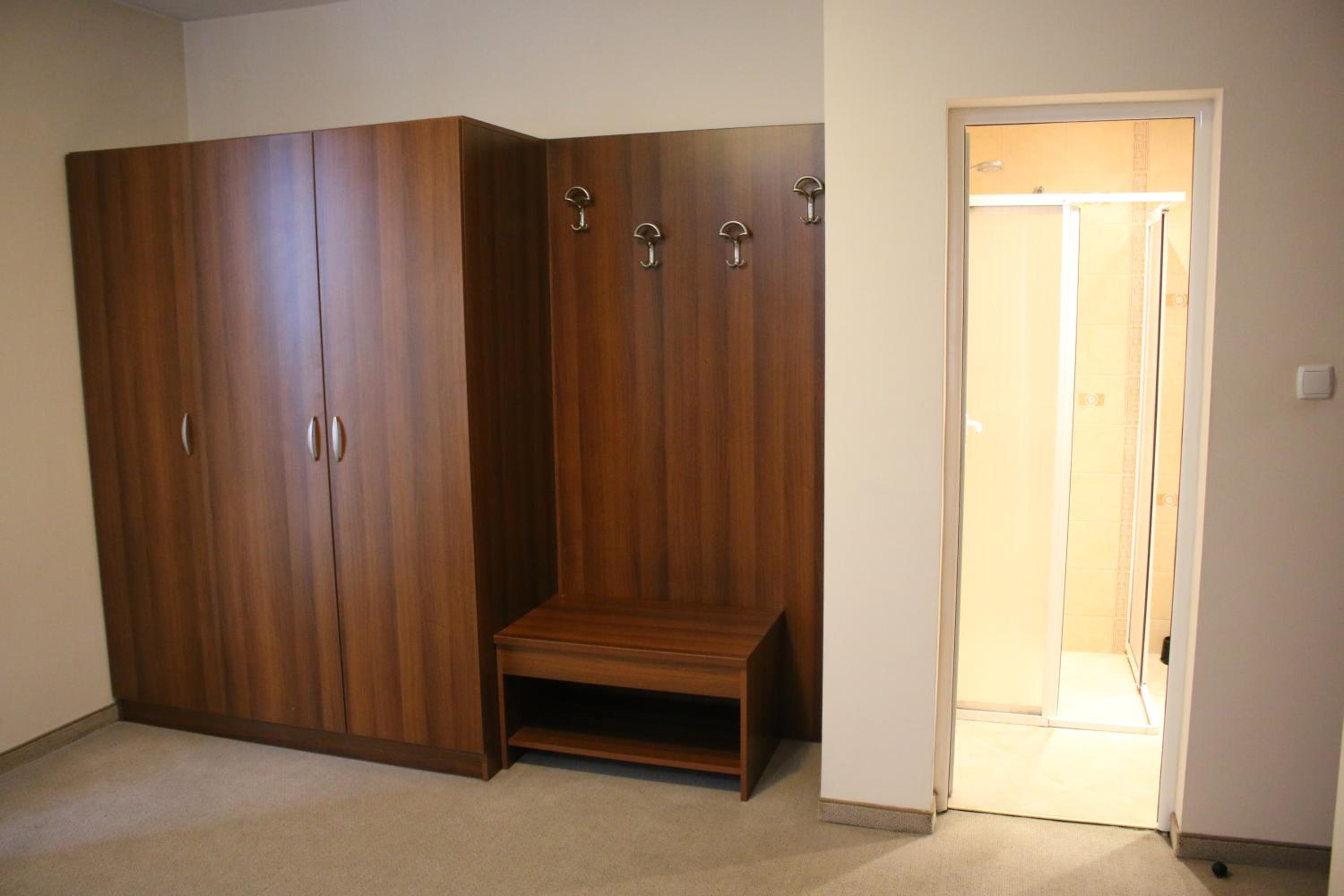 Apartment - Photo 4