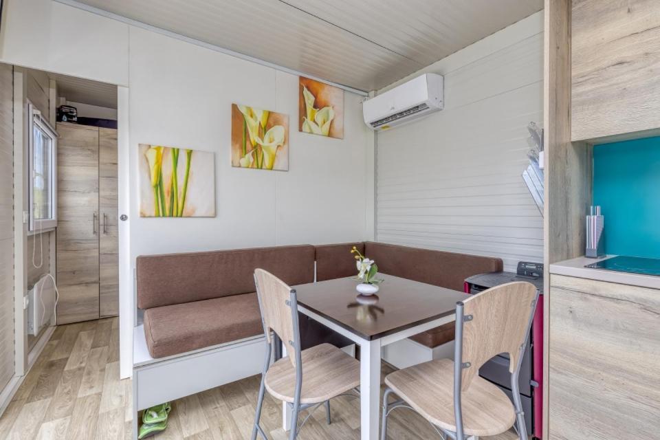 Two-Bedroom Apartment - Photo 3
