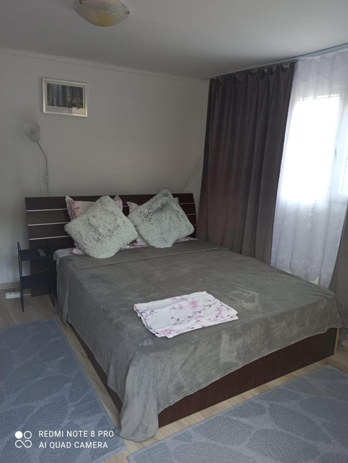 Double Room With Private Bathroom photo 2