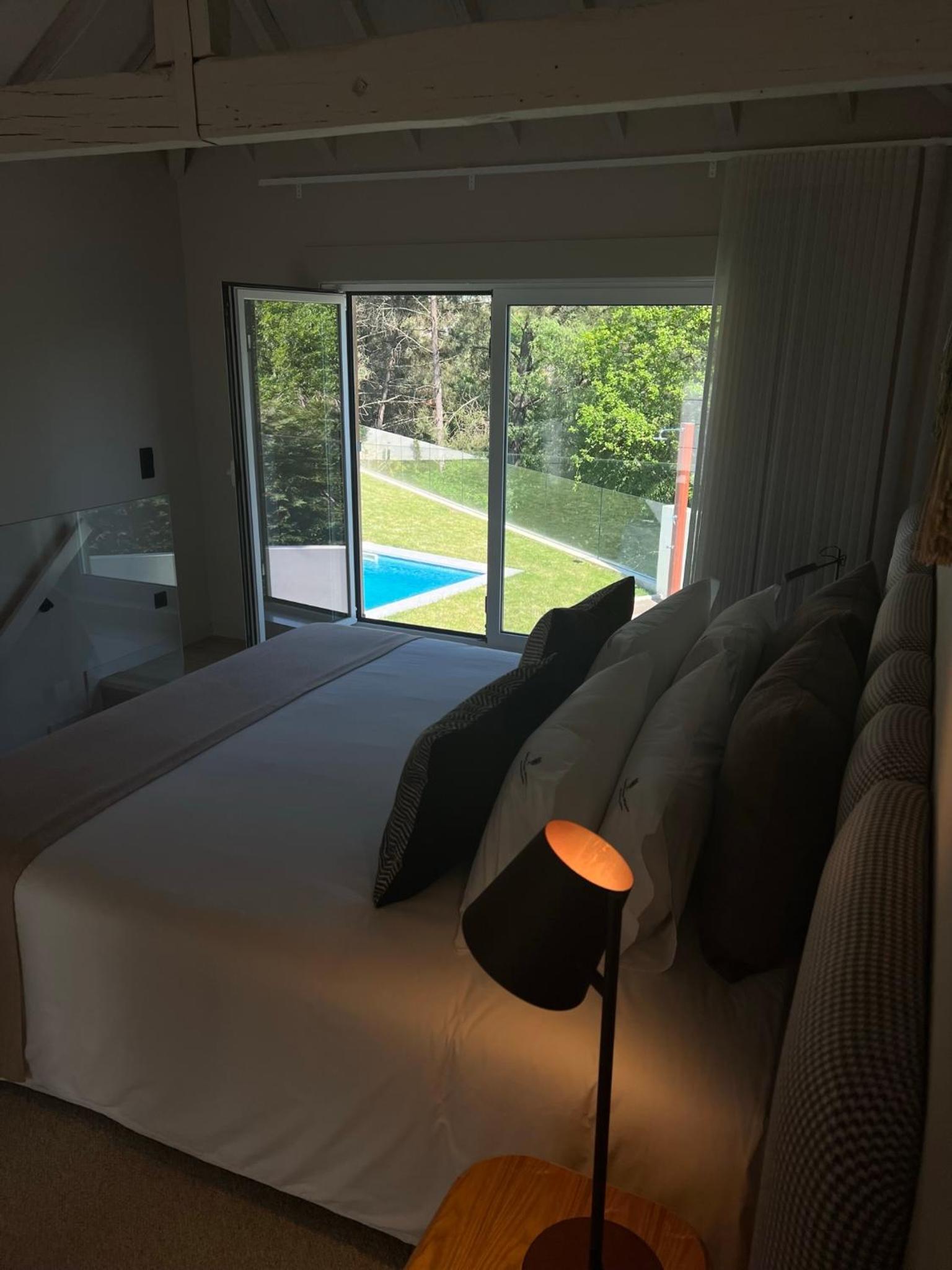 One-Bedroom House photo 2