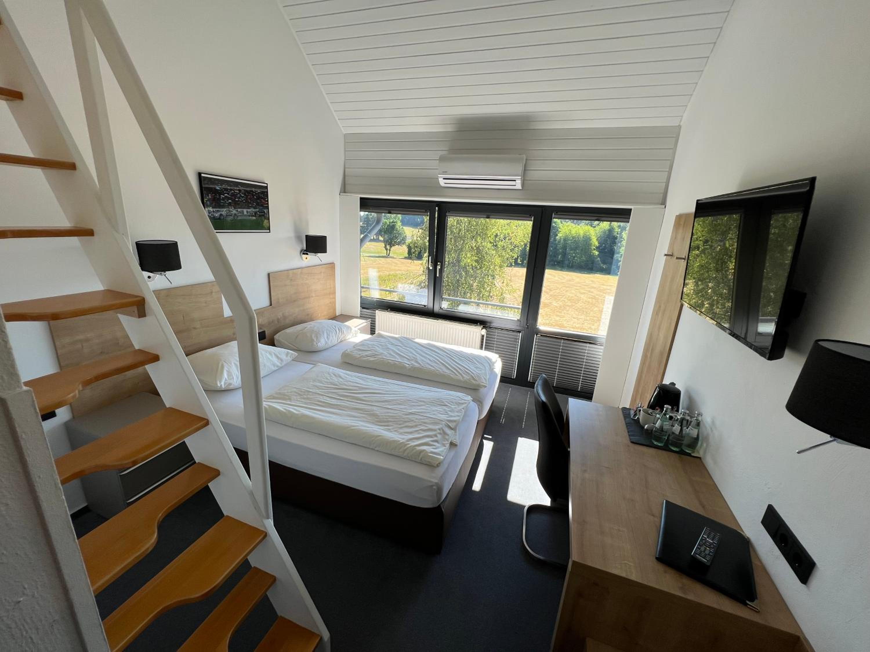 Triple Room - Photo 1