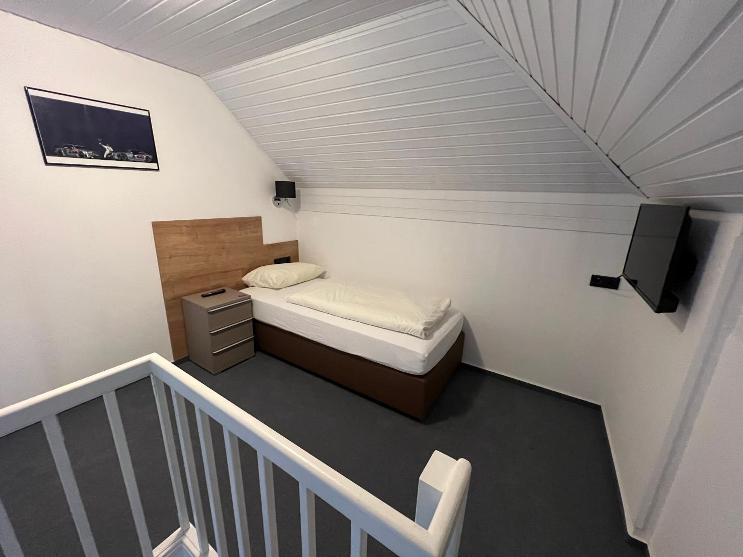 Triple Room - Photo 2