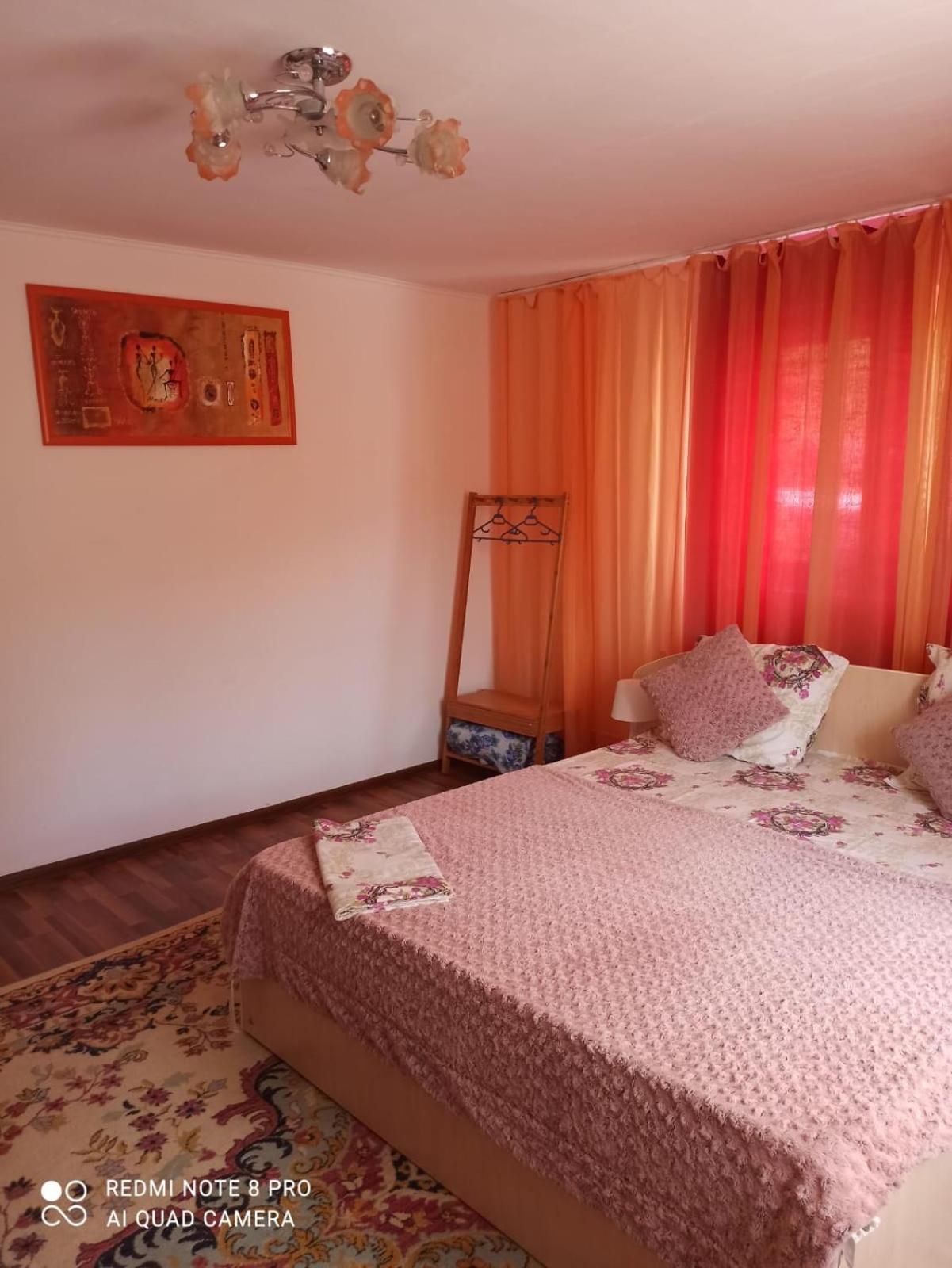 Apartment - Ground Floor - Photo 2