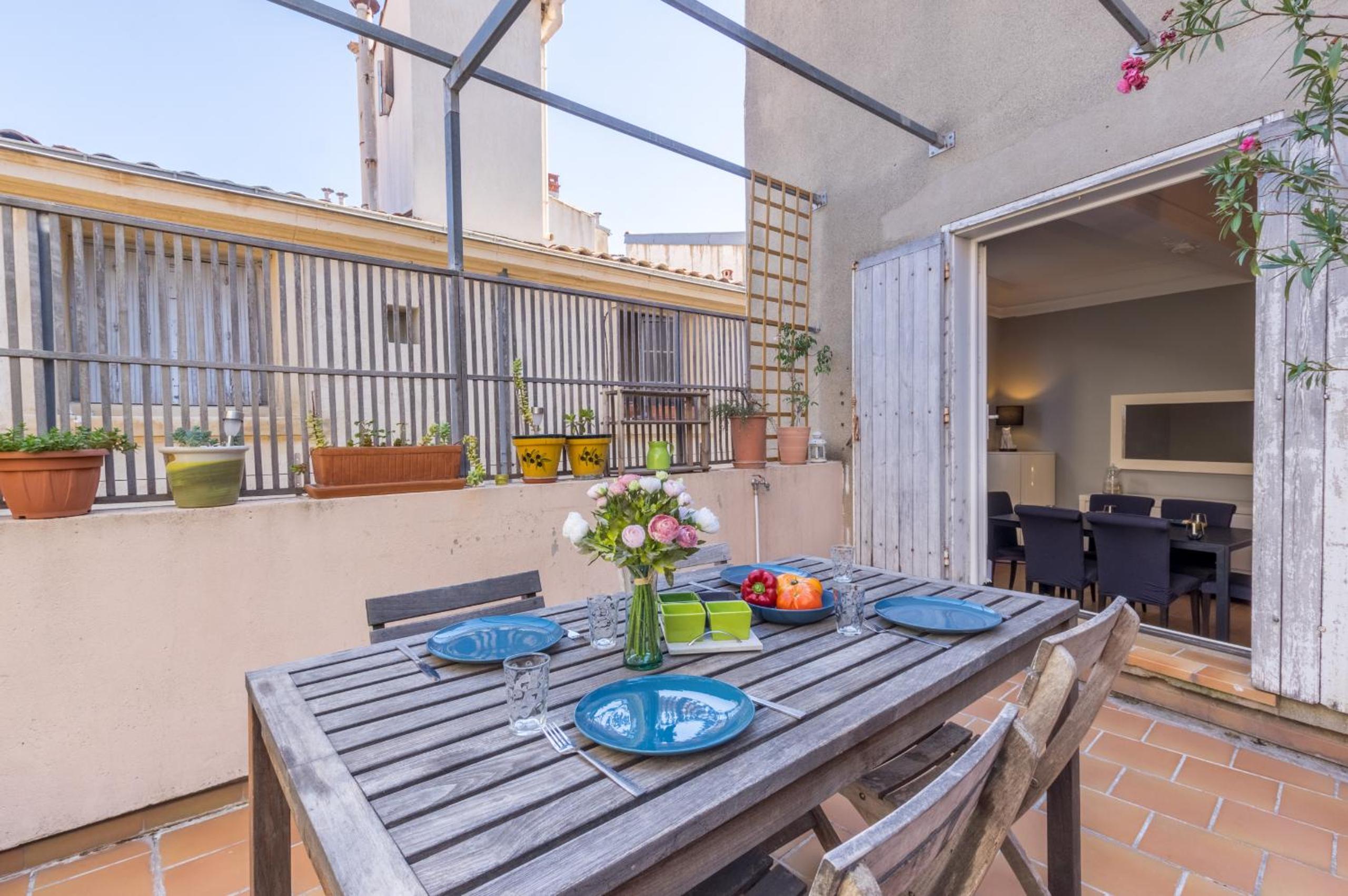 Apartment with Terrace