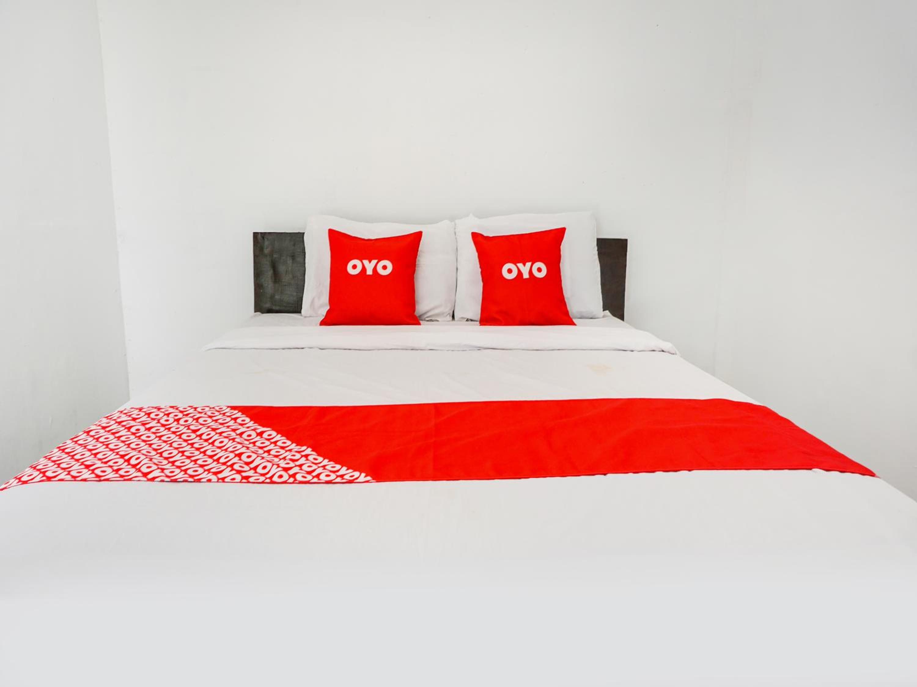 Deluxe King Room photo 3